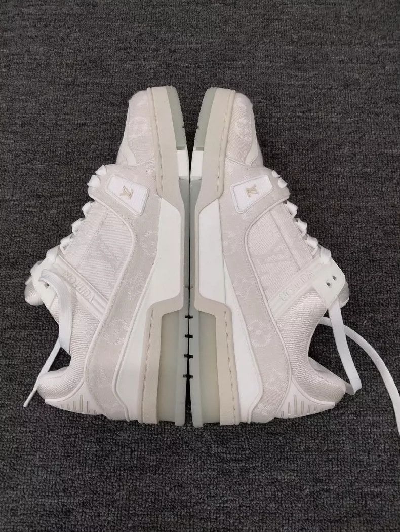 Louis Vuitton Louis Vuitton Sneakers Size 41 Available Now Size US 10.5 / EU 43-44 - 4 Thumbnail