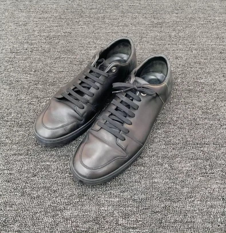 Louis Vuitton Louis Vuitton Sneakers Size 42 Available Now Size US 9 / EU 42 - 3 Thumbnail