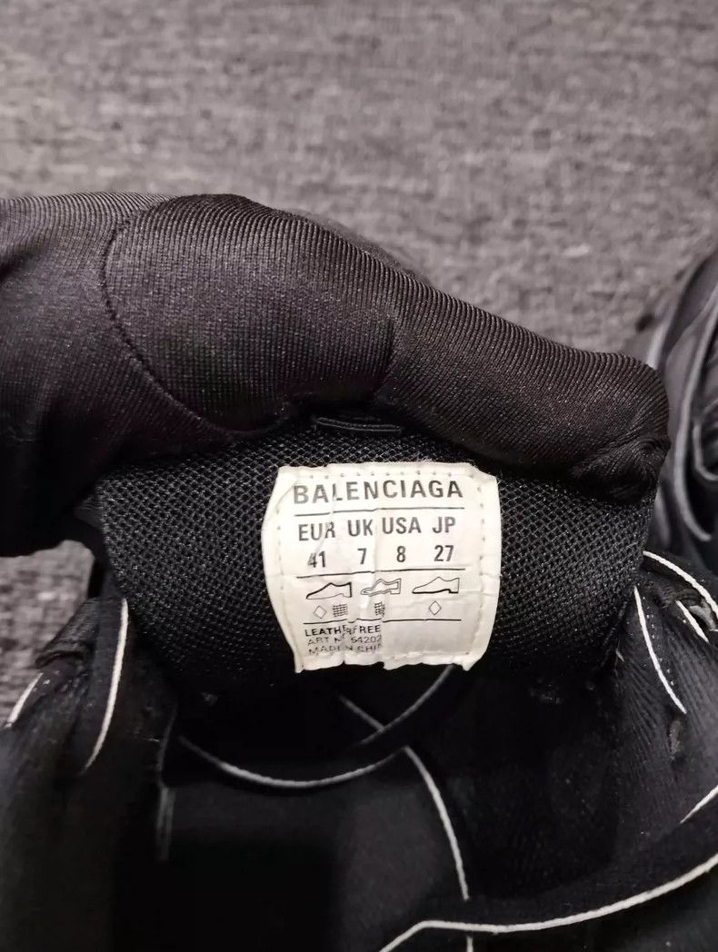 Balenciaga BALENCIAGA Dad Sneakers Size 41 Size US 8 / EU 41 - 8 Thumbnail