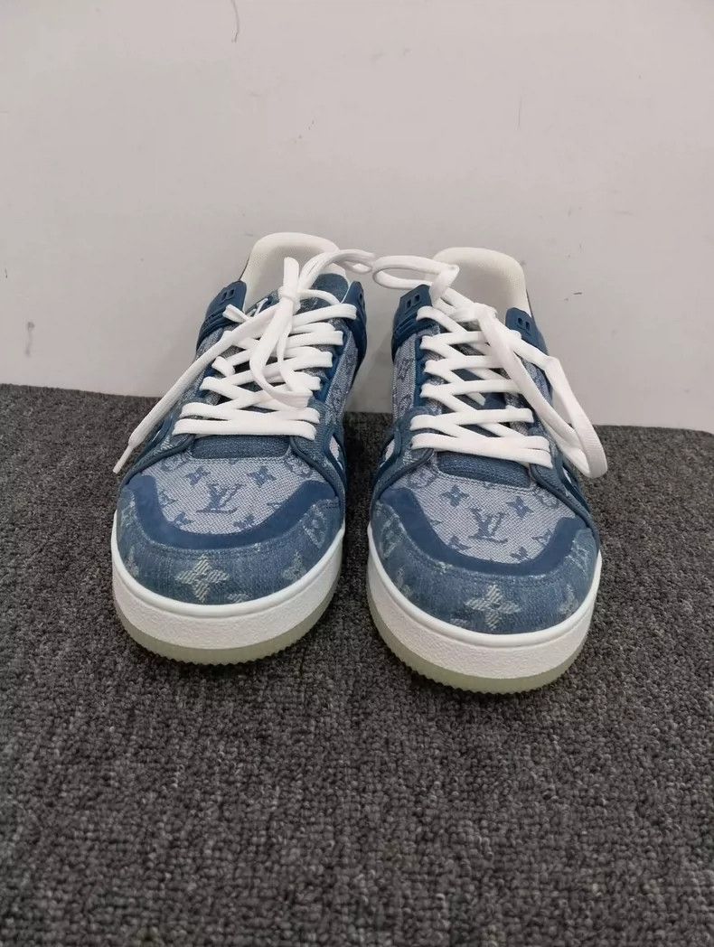 Louis Vuitton Louis Vuitton Blue Denim Trainers Size 41 Size US 8 / EU 41 - 8 Thumbnail