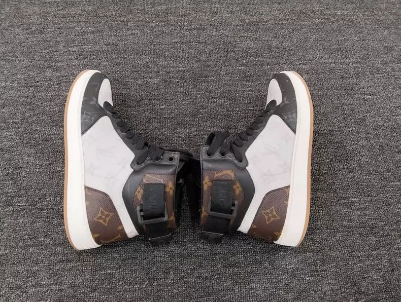 Louis Vuitton Louis Vuitton High Top Sneakers in Size 39 Size US 8 / EU 41 - 6 Thumbnail