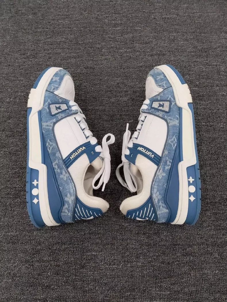 Louis Vuitton Louis Vuitton Blue and White Trainer Sneakers Size US 10 / EU 43 - 7 Thumbnail