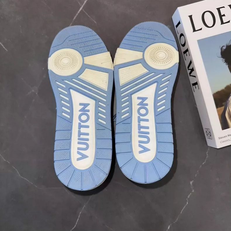 Louis Vuitton Louis Vuitton Blue Sneakers Size 41.5 Size US 8.5 / EU 41-42 - 2 Thumbnail