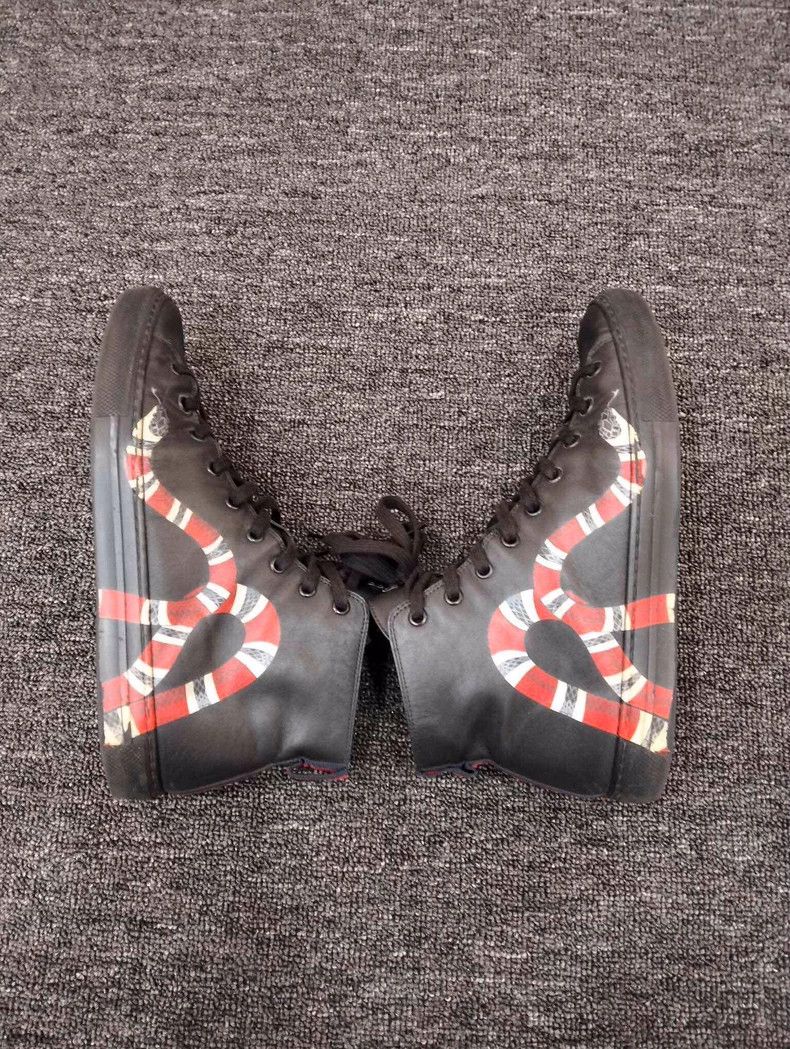 Gucci Gucci High Top Sneakers with Snake Print Size US 9 / EU 42 - 2 Thumbnail