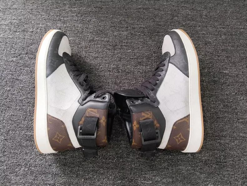 Louis Vuitton Louis Vuitton High-Top Sneakers Size 41 Size US 10.5 / EU 43-44 - 4 Thumbnail