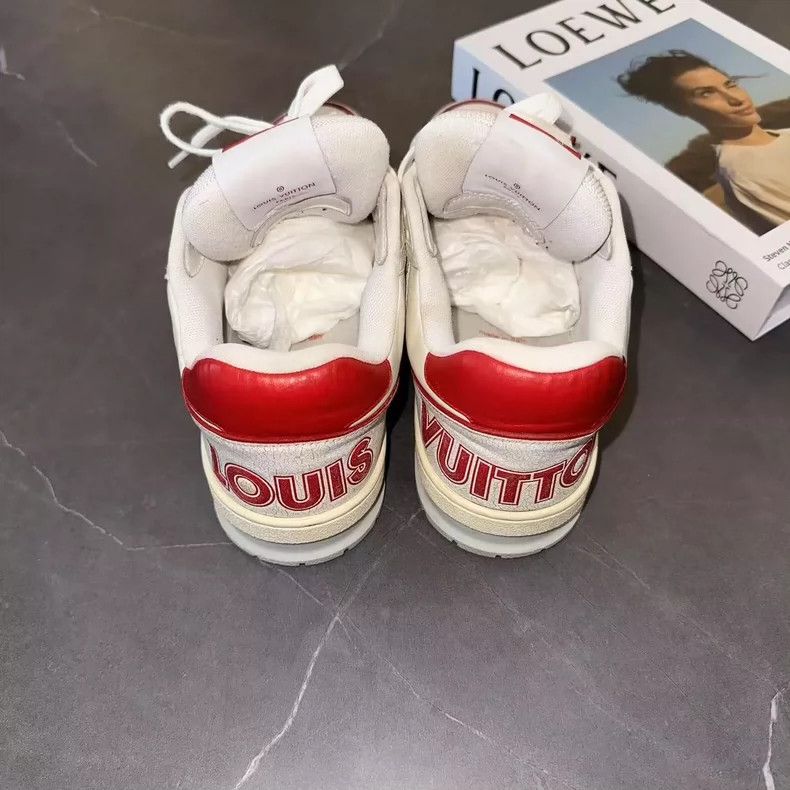 Louis Vuitton Louis Vuitton Trainer Sneakers Size 40 Size US 7 / EU 40 - 7 Thumbnail