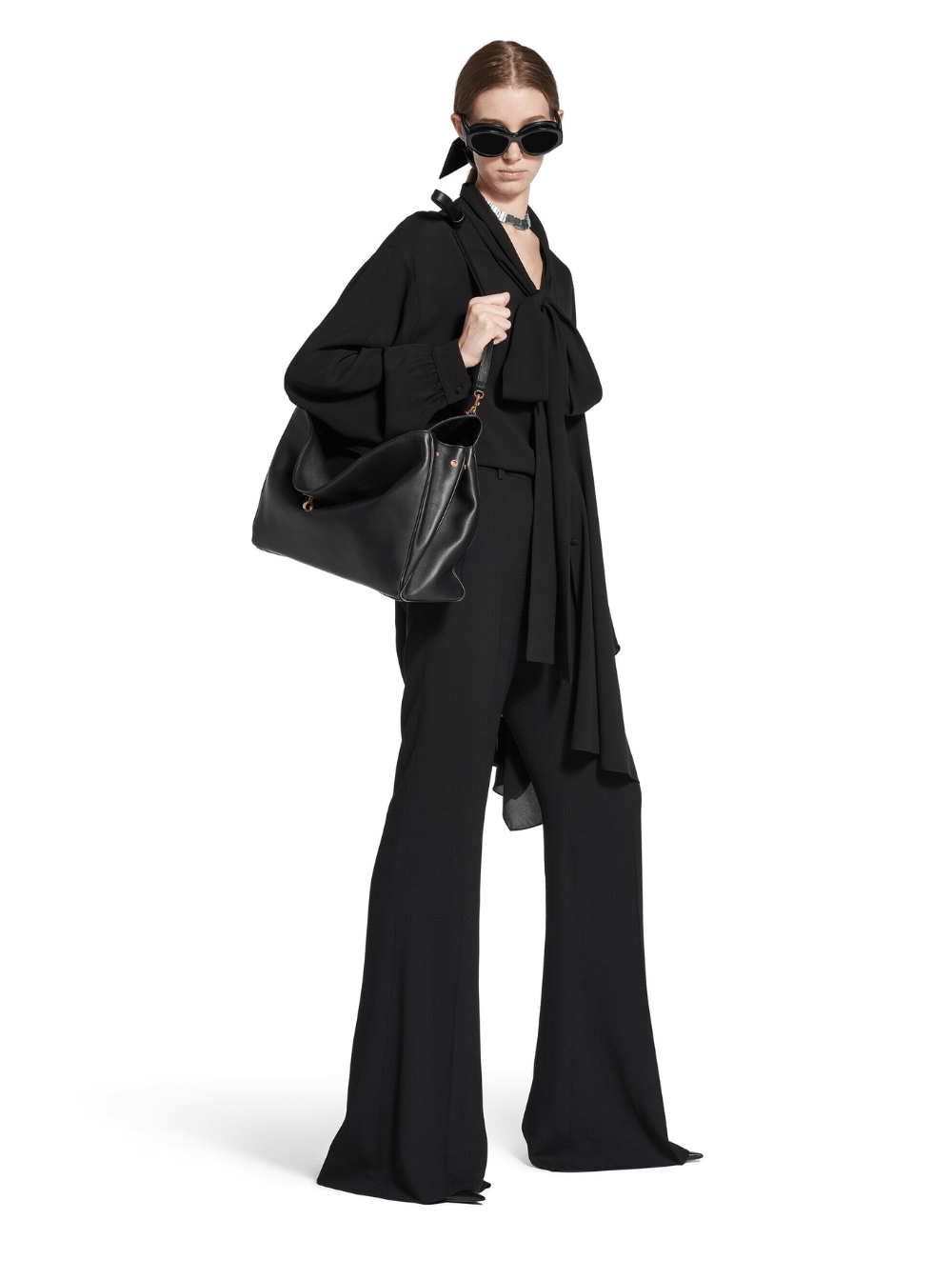 Balenciaga Black Pants with Belt Loops and Flared Leg in Viscose Woman Size 27" / US 4 / IT 40 - 4 Thumbnail