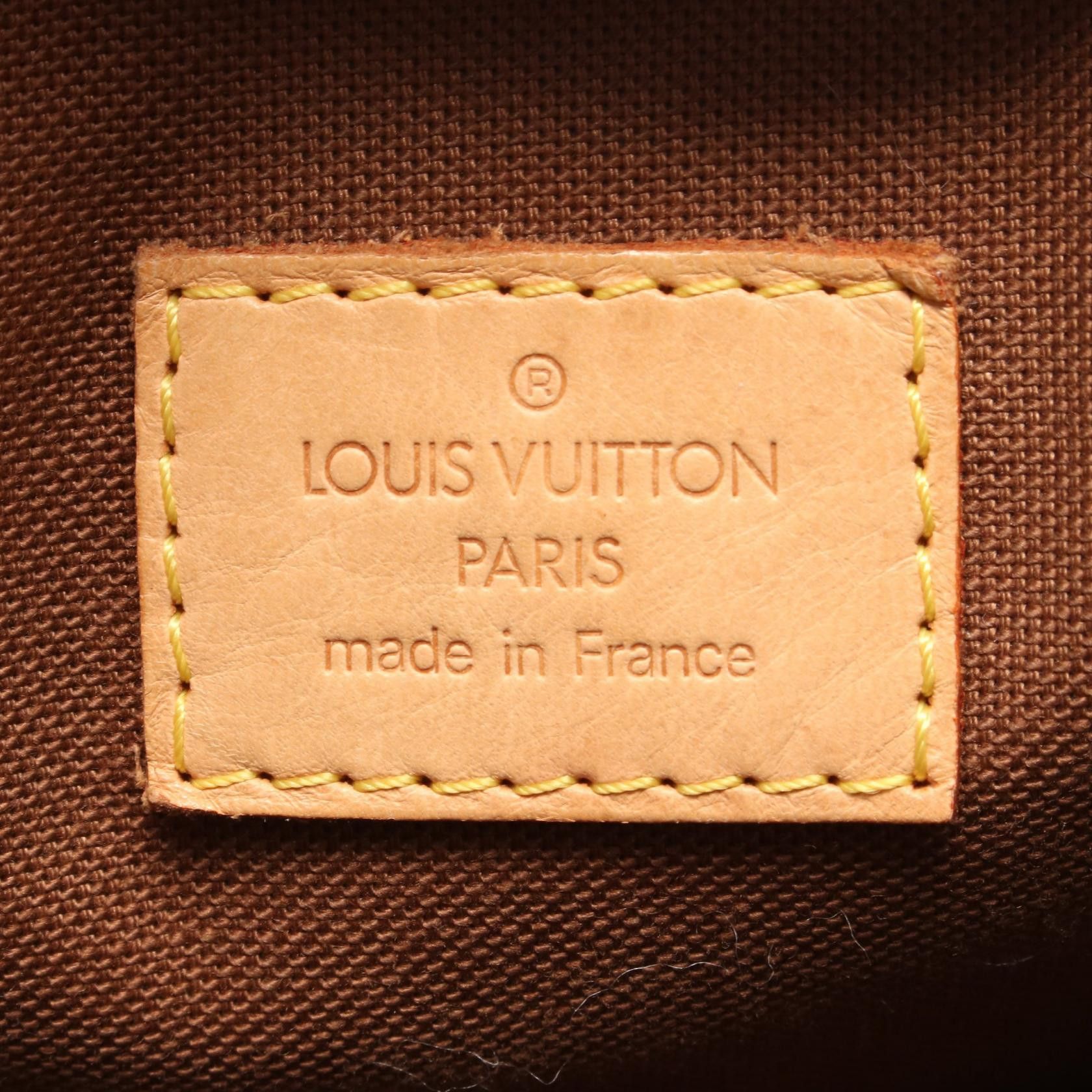 Louis Vuitton Louis Vuitton Louis Vuitton Batignolles Monogram Handbag Canvas Handbag M51156 Size ONE SIZE - 4 Thumbnail