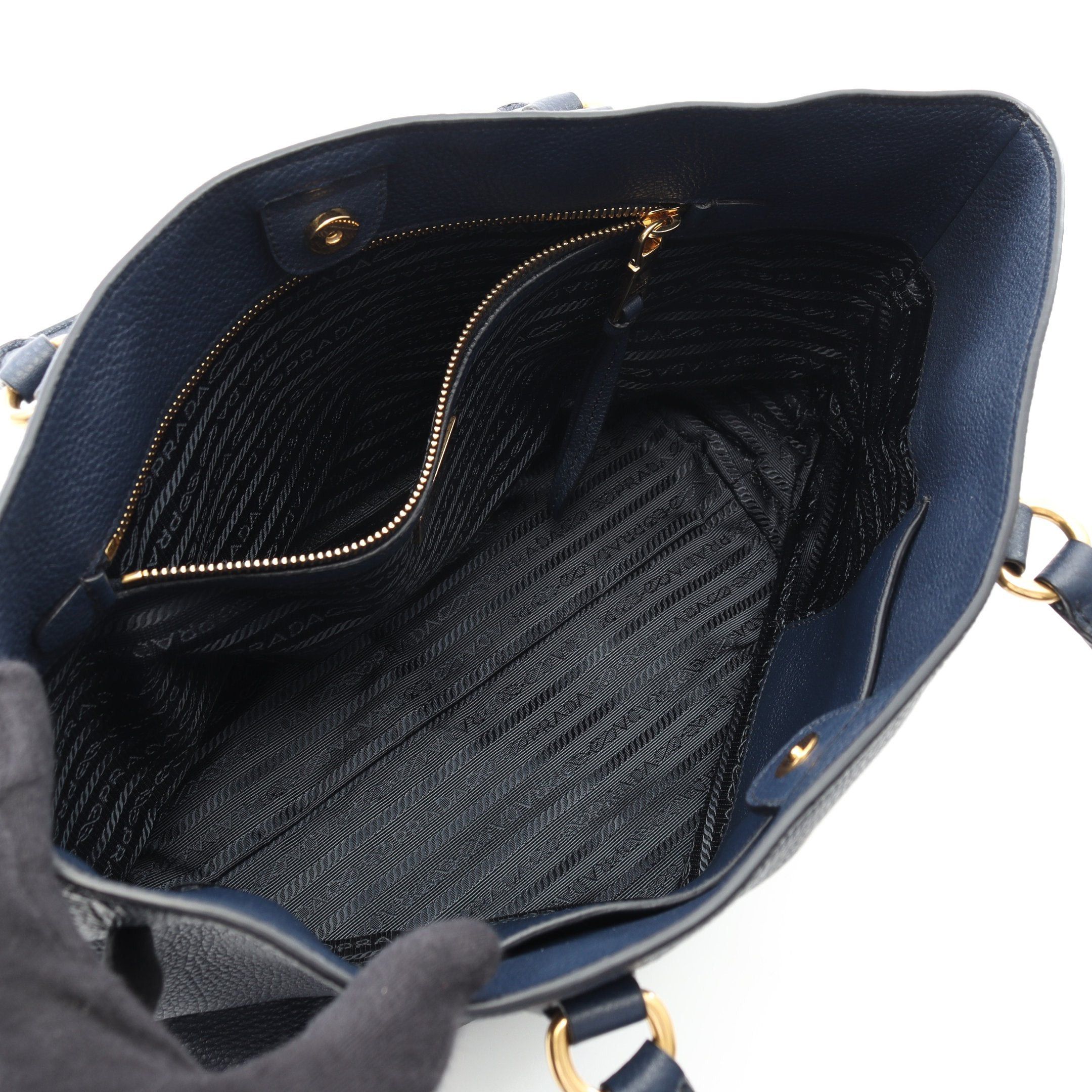 Prada Prada Vitello Phenix Shoulder Bag Tote Leather Black Size ONE SIZE - 3 Thumbnail