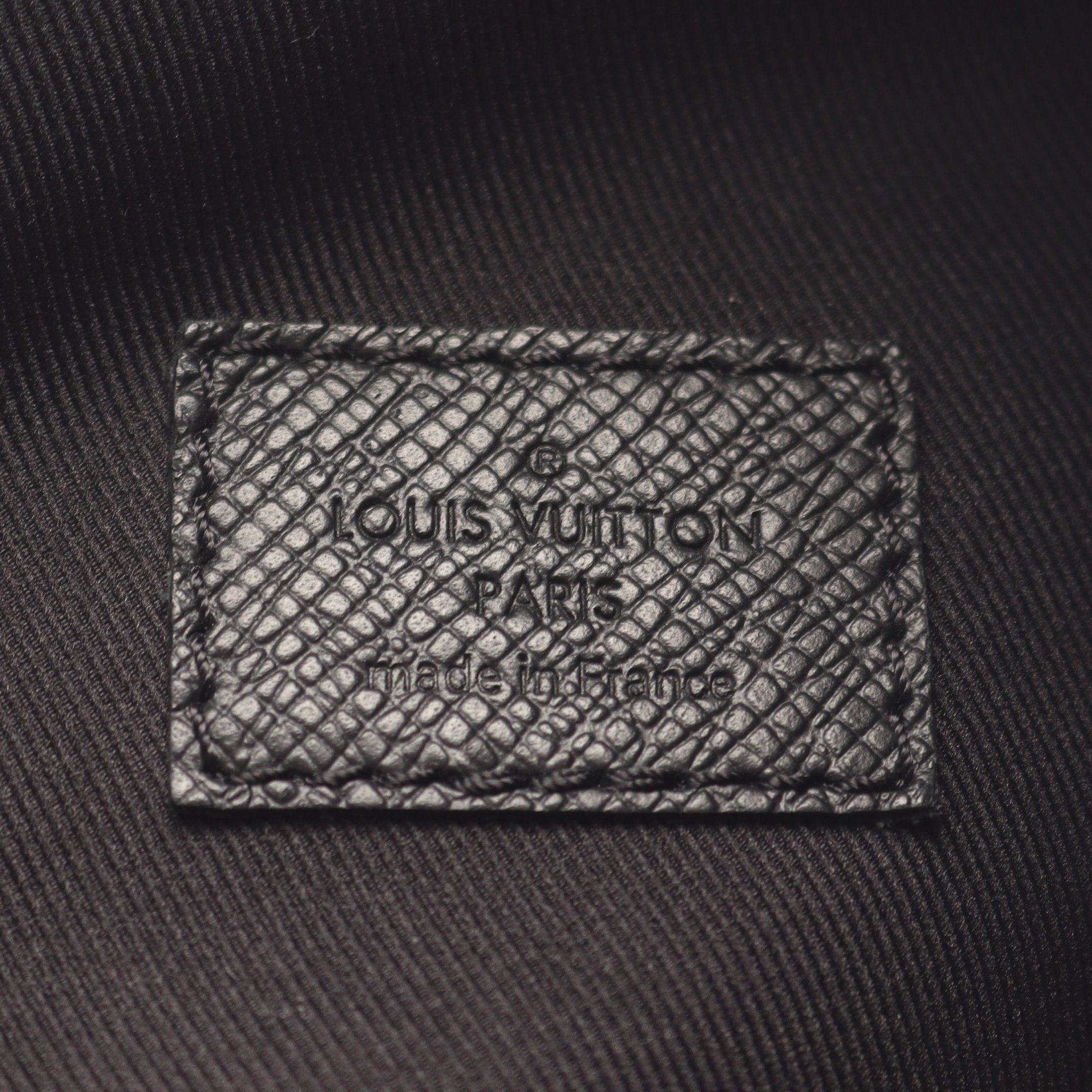 Louis Vuitton Louis Vuitton Duo Sling Bag Taigarama Body Leather Black Size ONE SIZE - 4 Thumbnail