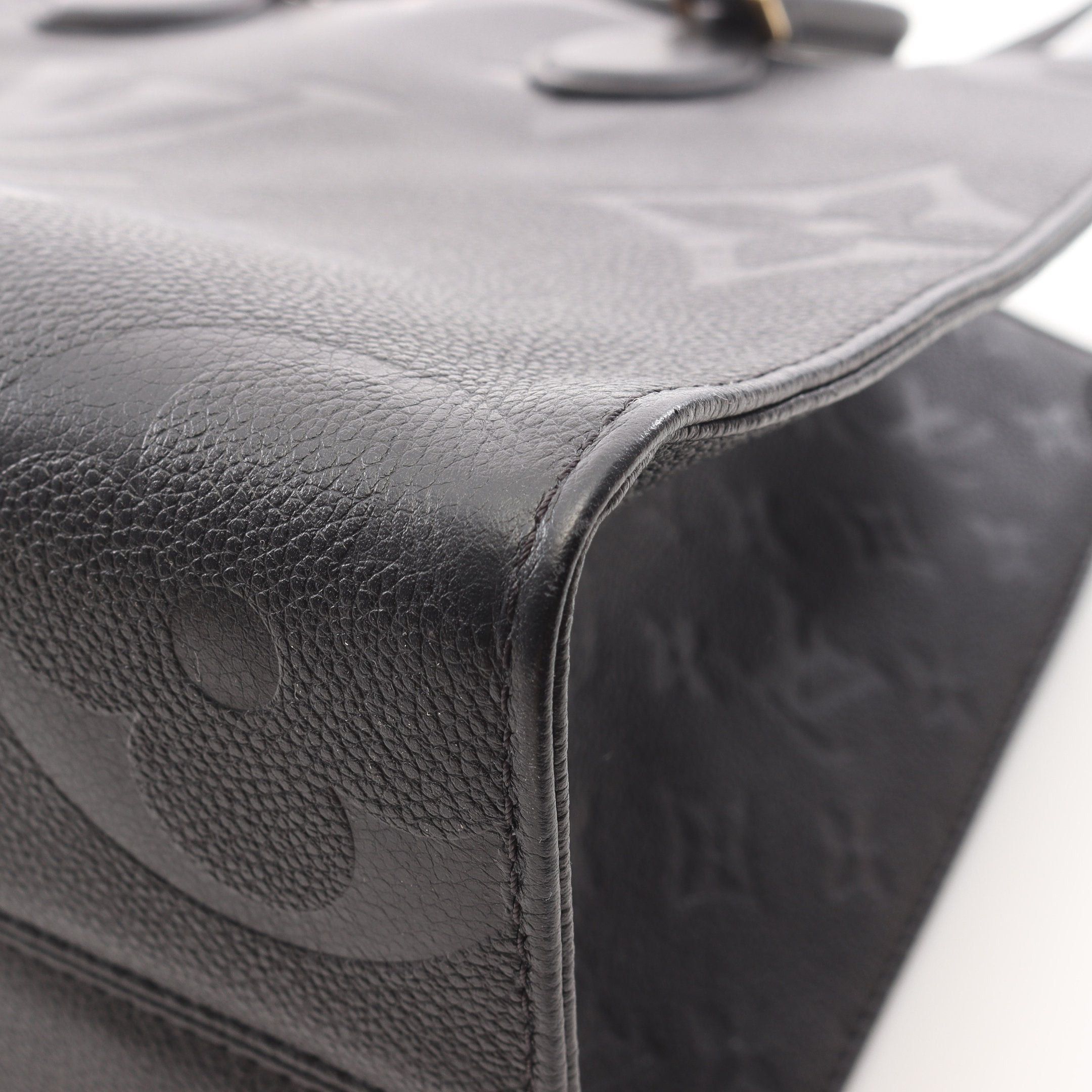 Louis Vuitton Louis Vuitton On-The-Go Mm Monogram Empreinte Noir Shoulder Bag Tote Leather Black Size ONE SIZE - 7 Thumbnail