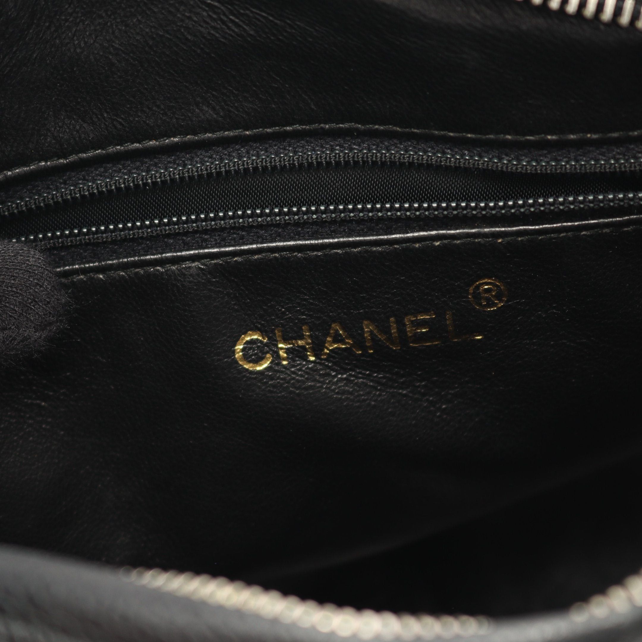 Chanel Chanel Coco Mark Chain Shoulder Bag Caviar Skin Black Gold Hardware Size ONE SIZE - 4 Thumbnail