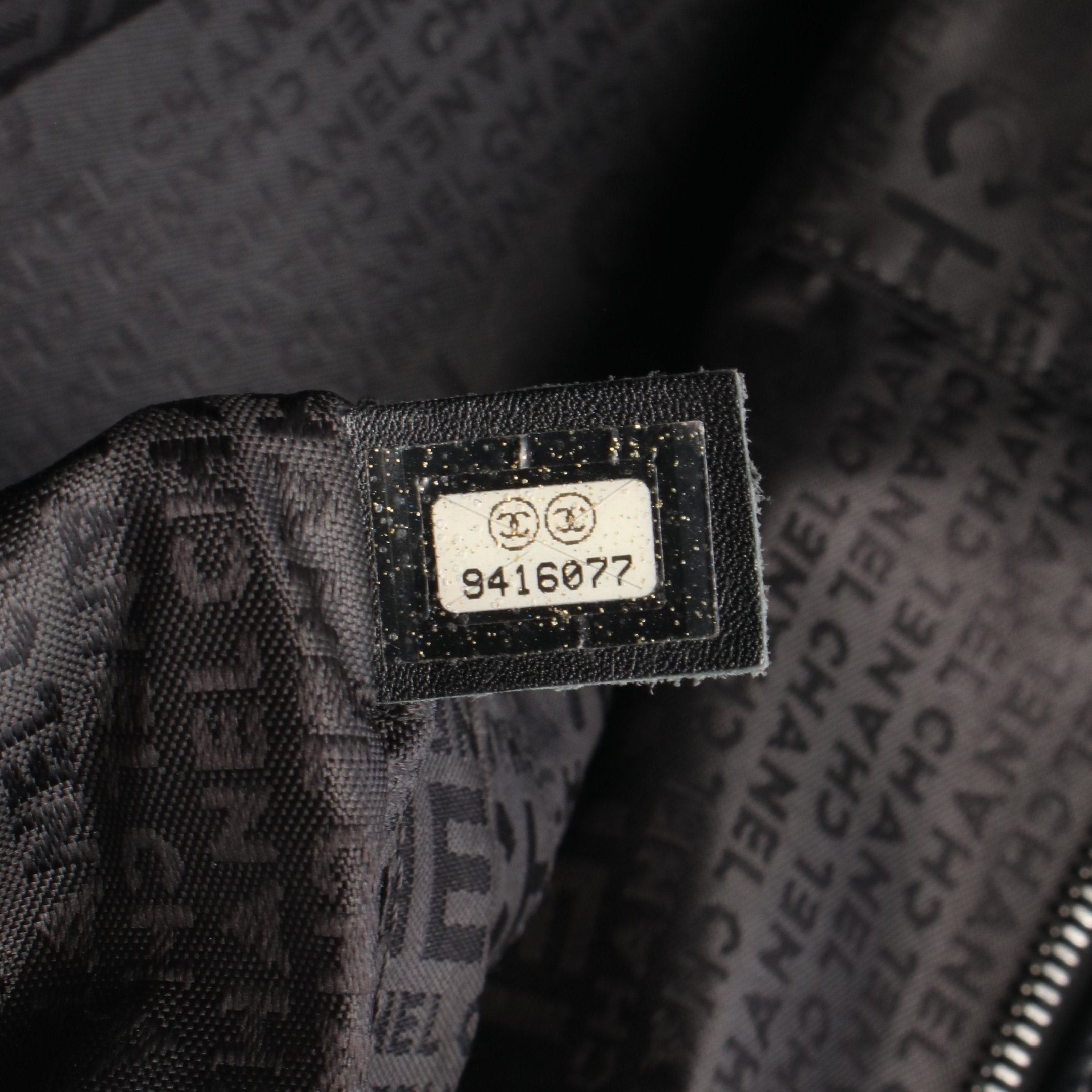 Chanel Chanel Chocolate Bar Mini Boston Bag Caviar Skin Black Silver Hardware Size ONE SIZE - 5 Thumbnail