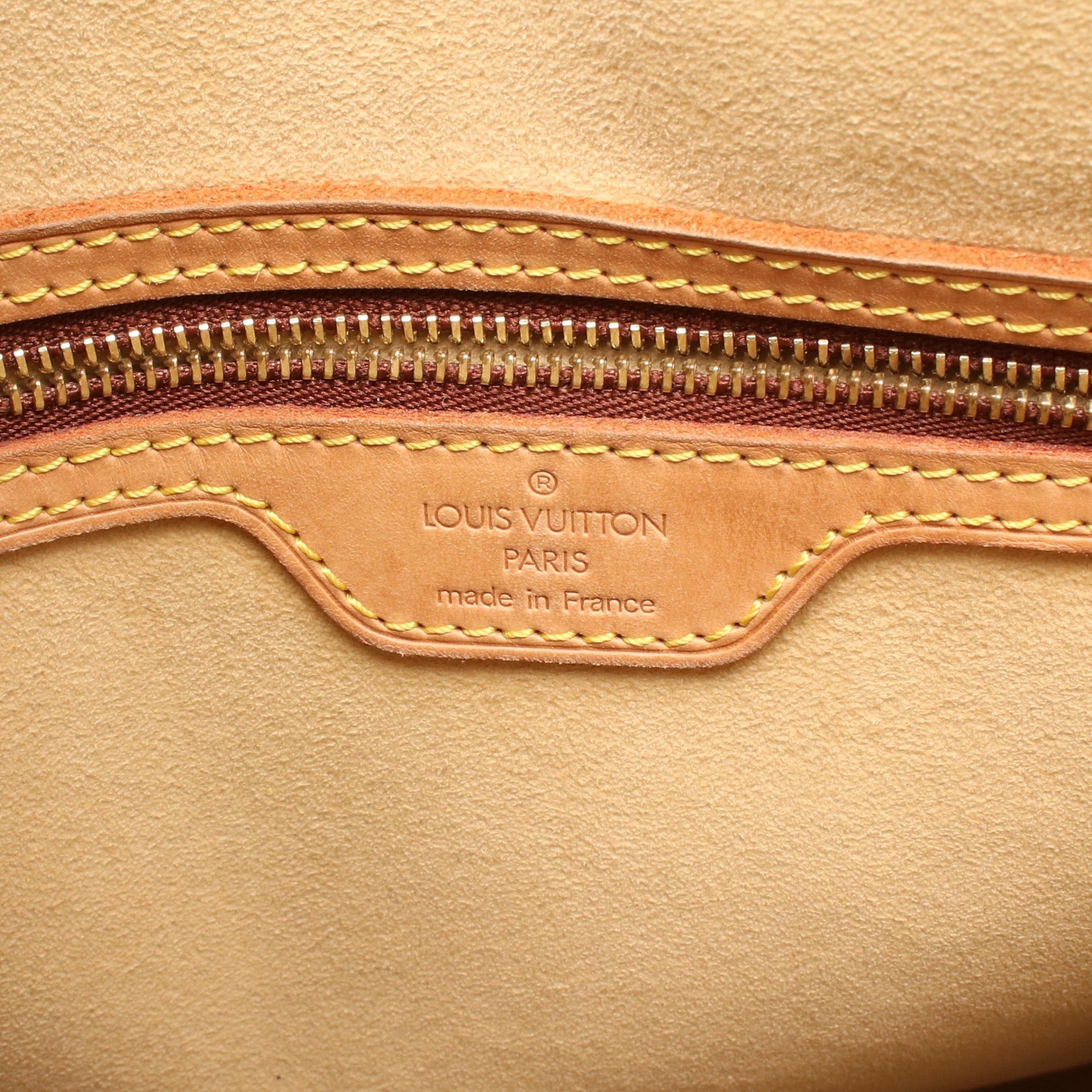 Louis Vuitton Louis Vuitton Looping Gm Monogram Shoulder Bag Leather Brown Size ONE SIZE - 4 Thumbnail