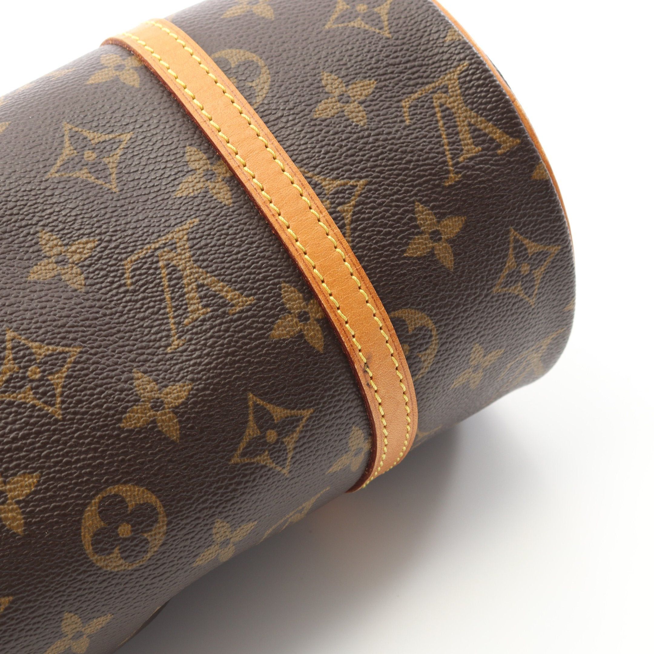 Louis Vuitton Louis Vuitton Papillon 26 Monogram Handbag Leather Brown Size ONE SIZE - 10 Thumbnail