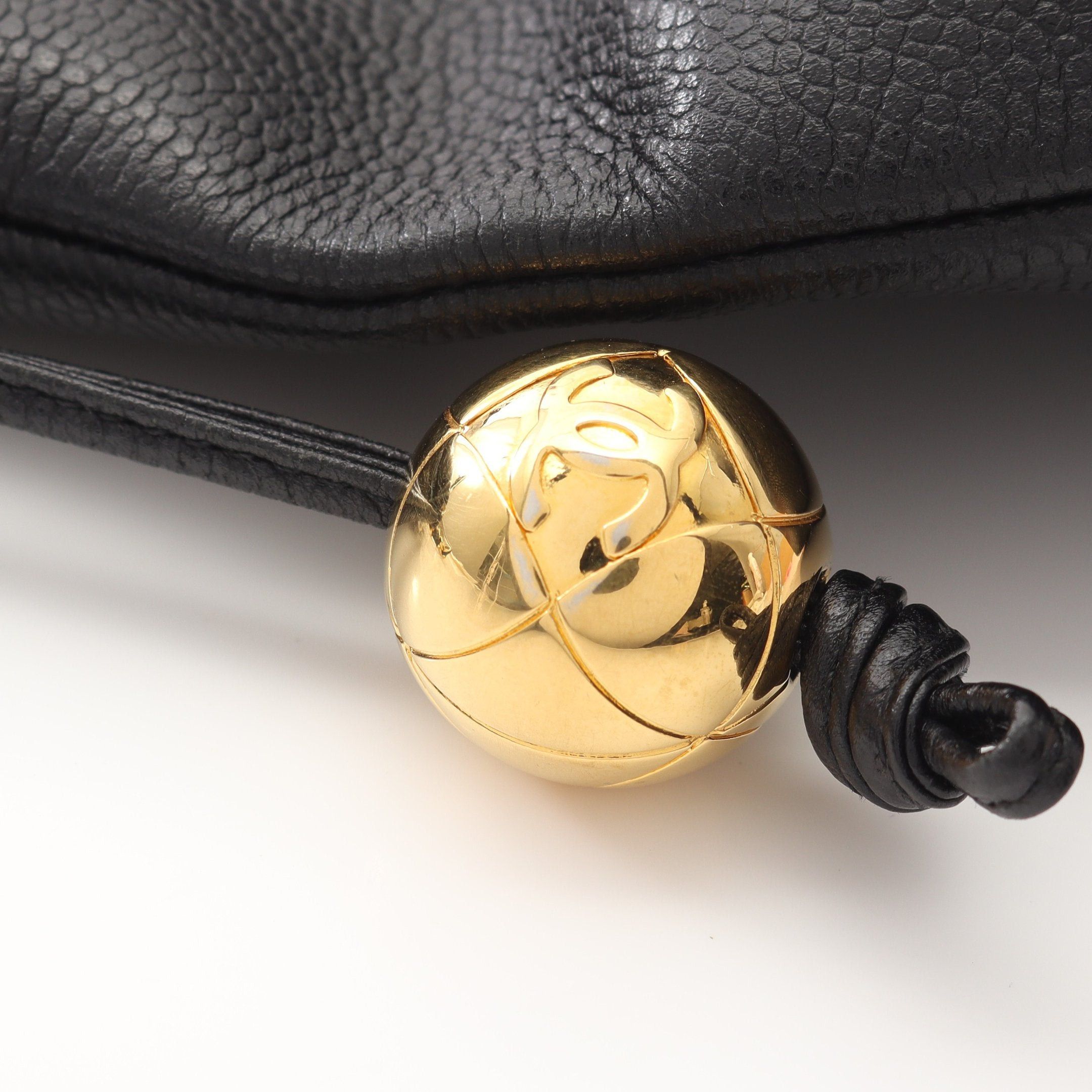 Chanel Chanel Big Coco Mark Shoulder Bag Tote Caviar Skin Black Gold Hardware Size ONE SIZE - 8 Thumbnail