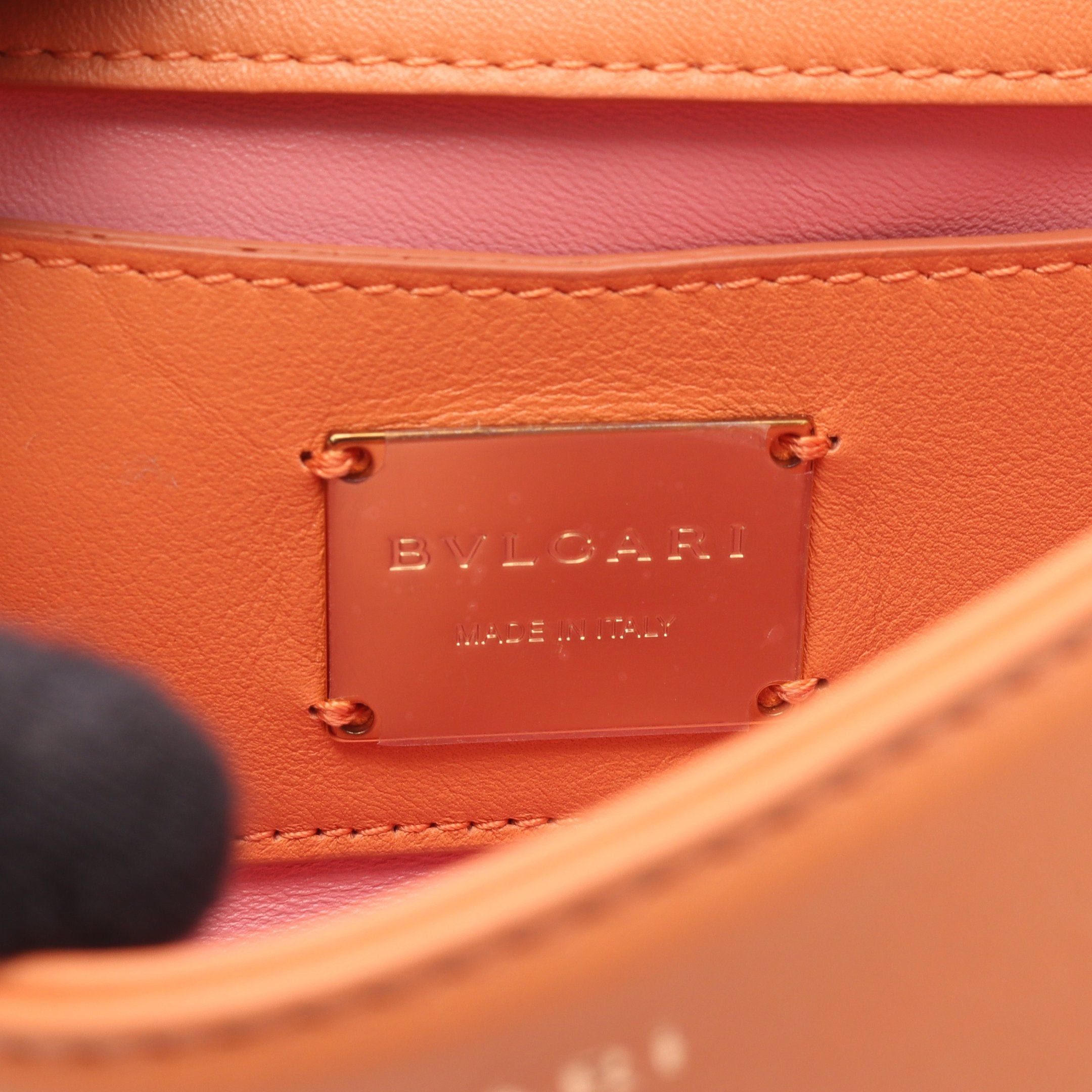 Bvlgari Bvlgari Serpenti Cabochon Chain Handbag Leather Coral Orange Size ONE SIZE - 4 Thumbnail