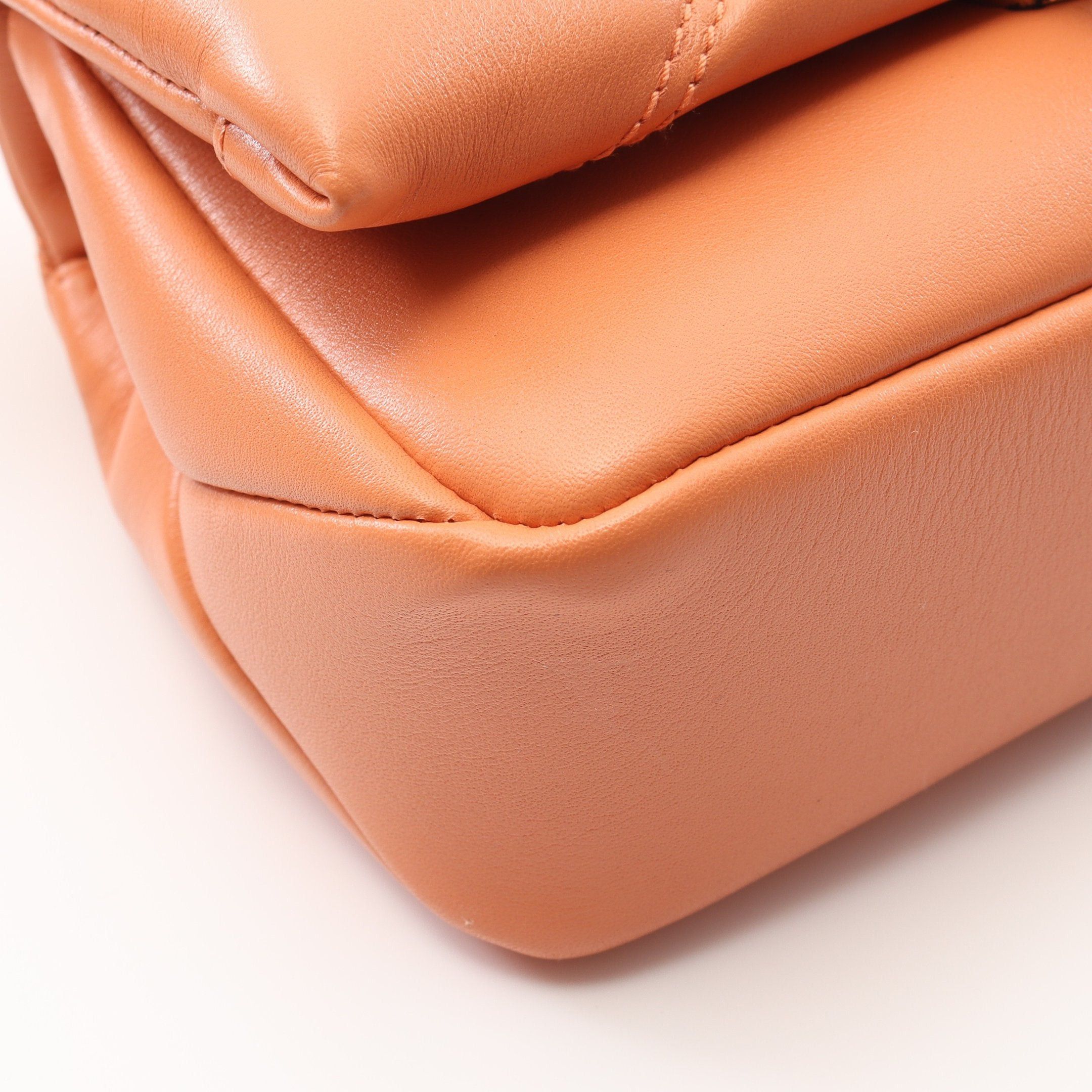 Bvlgari Bvlgari Serpenti Cabochon Chain Handbag Leather Coral Orange Size ONE SIZE - 5 Thumbnail