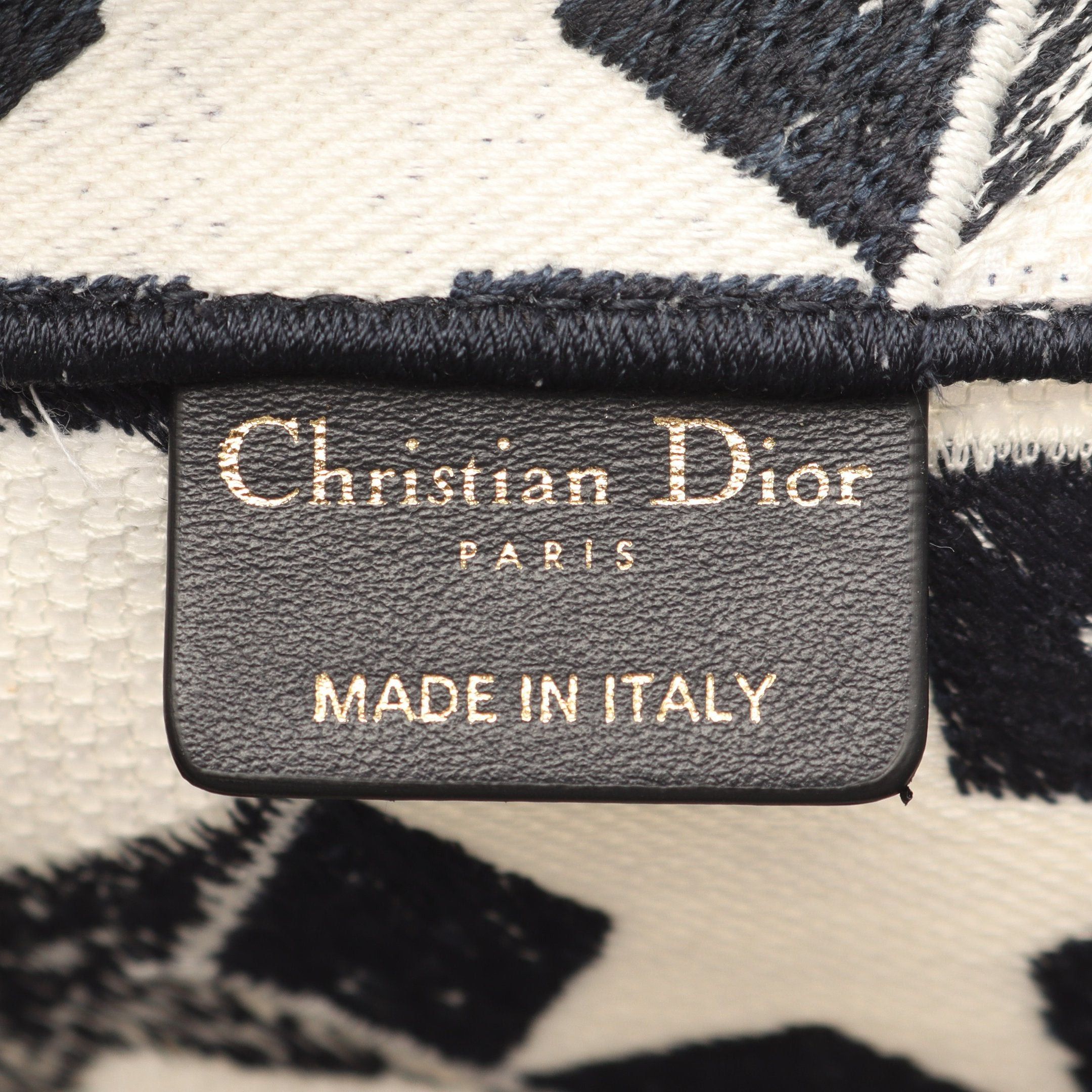 Dior Dior Book Tote Large Handbag Bag Canvas White Navy Shinjuku Isetan Limited Size ONE SIZE - 4 Thumbnail