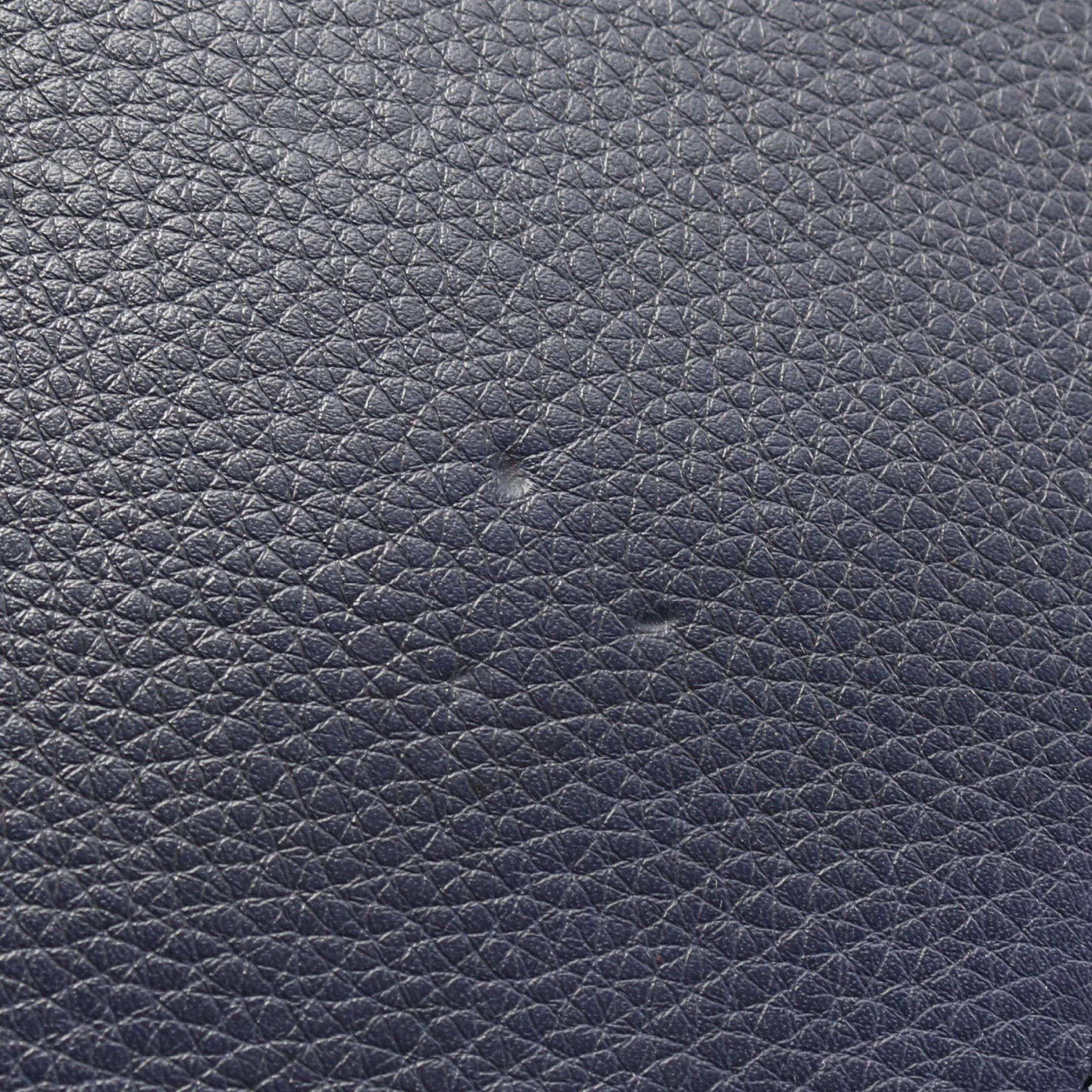 Chanel Chanel Matelasse Chain Shoulder Bag Leather Navy Antique Silver Hardware Size ONE SIZE - 7 Thumbnail