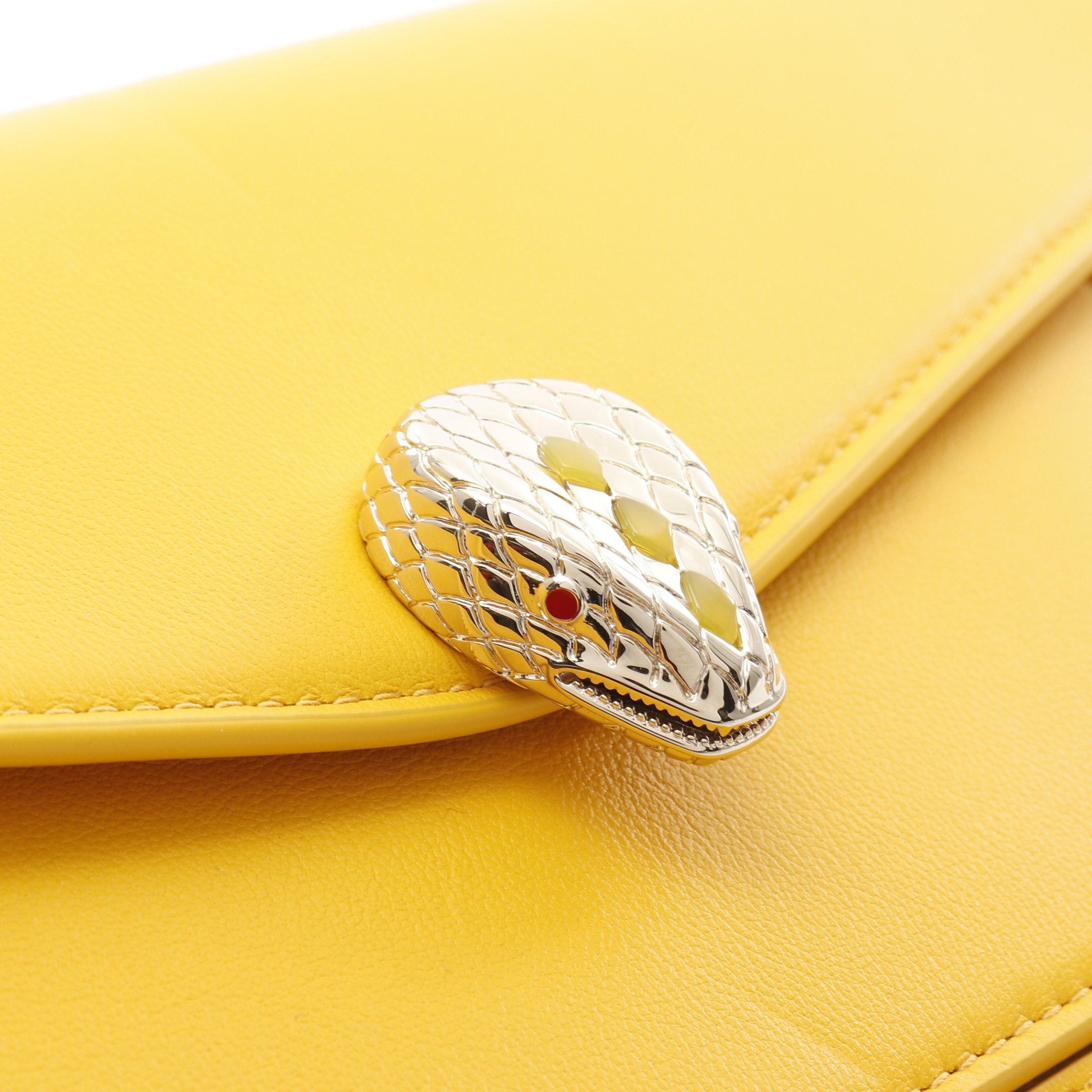 Bvlgari Bvlgari Serpenti Forever Chain Handbag Leather Yellow Size ONE SIZE - 6 Thumbnail