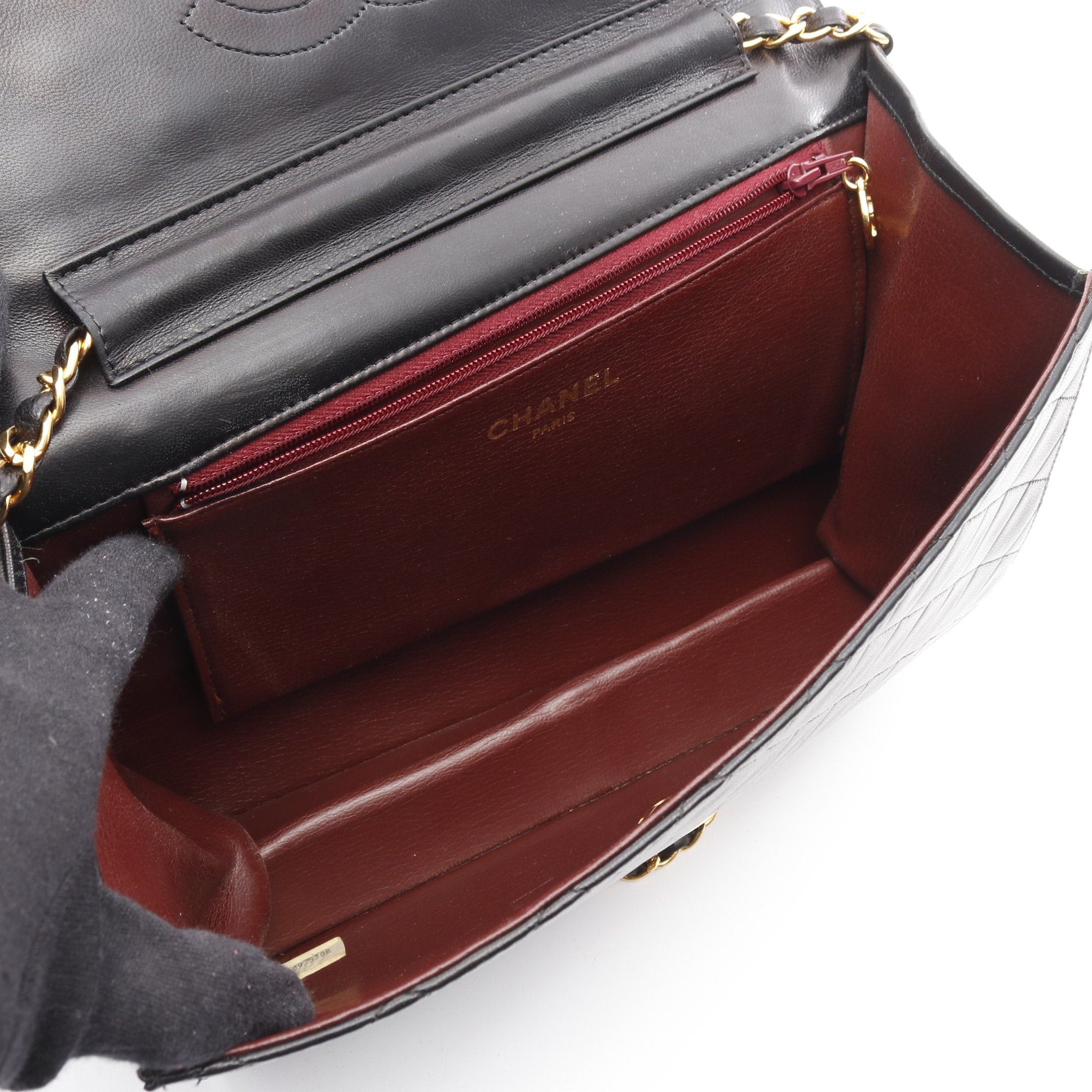 Chanel Chanel Matelasse Single Flap Chain Shoulder Bag Lambskin Black Gold Hardware Size ONE SIZE - 3 Thumbnail