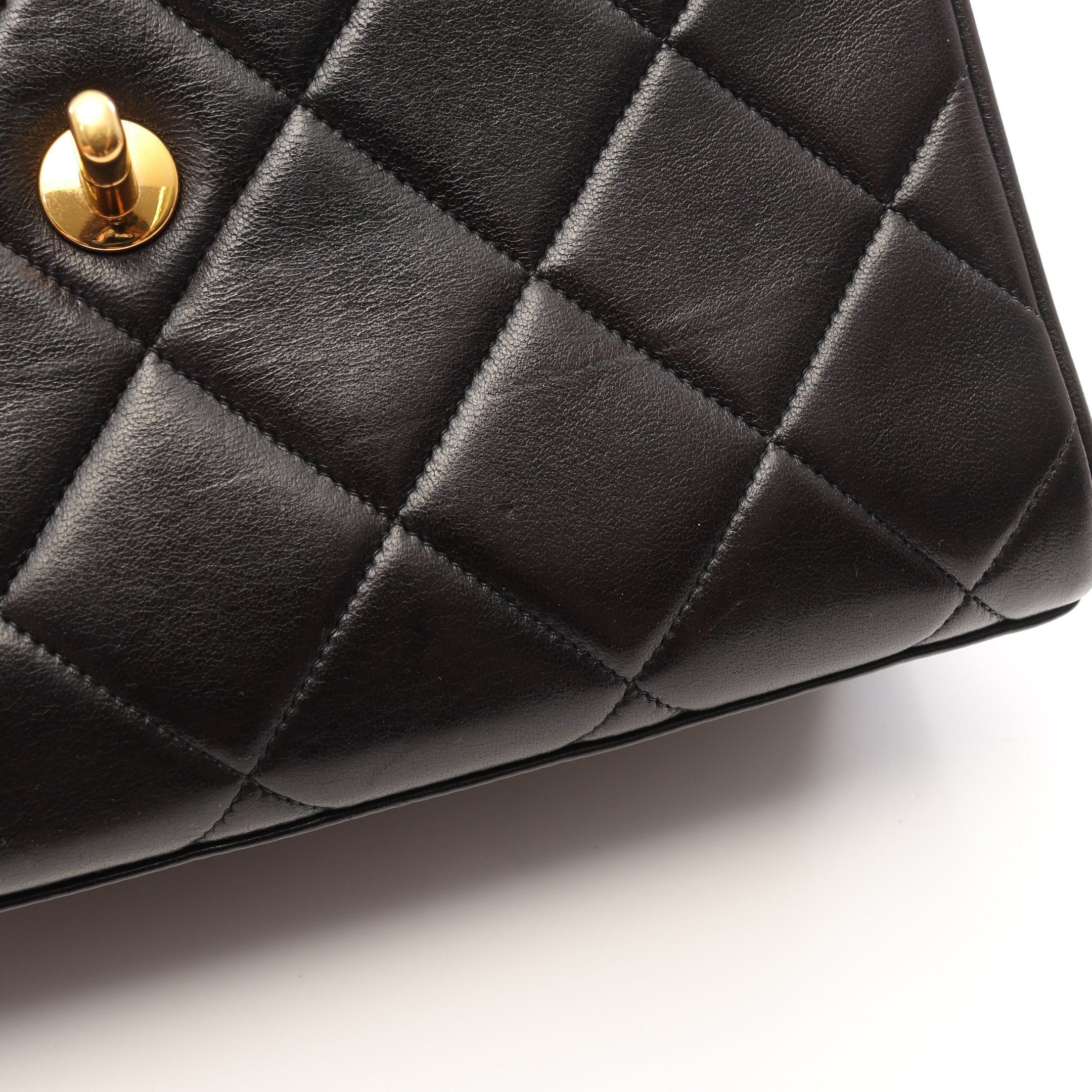 Chanel Chanel Matelasse Chain Handbag Lambskin Black Gold Hardware Size ONE SIZE - 7 Thumbnail