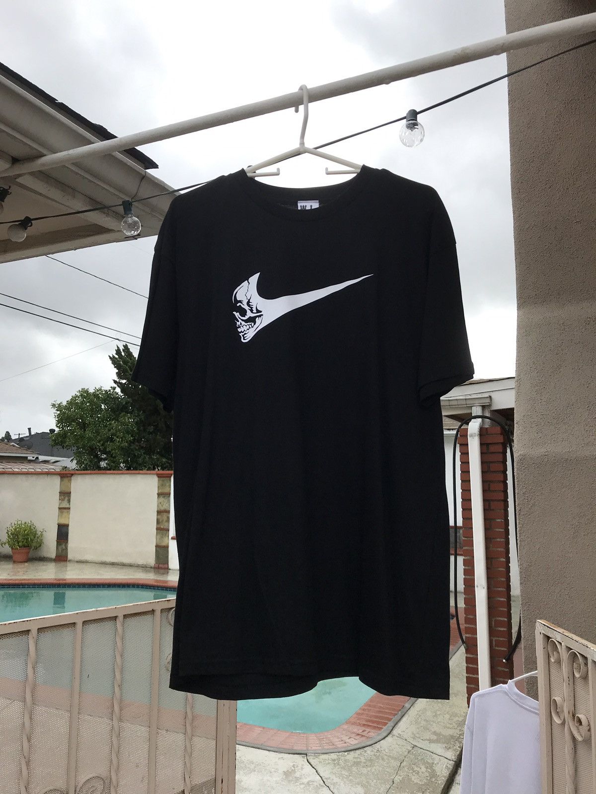 warren lotas and nike