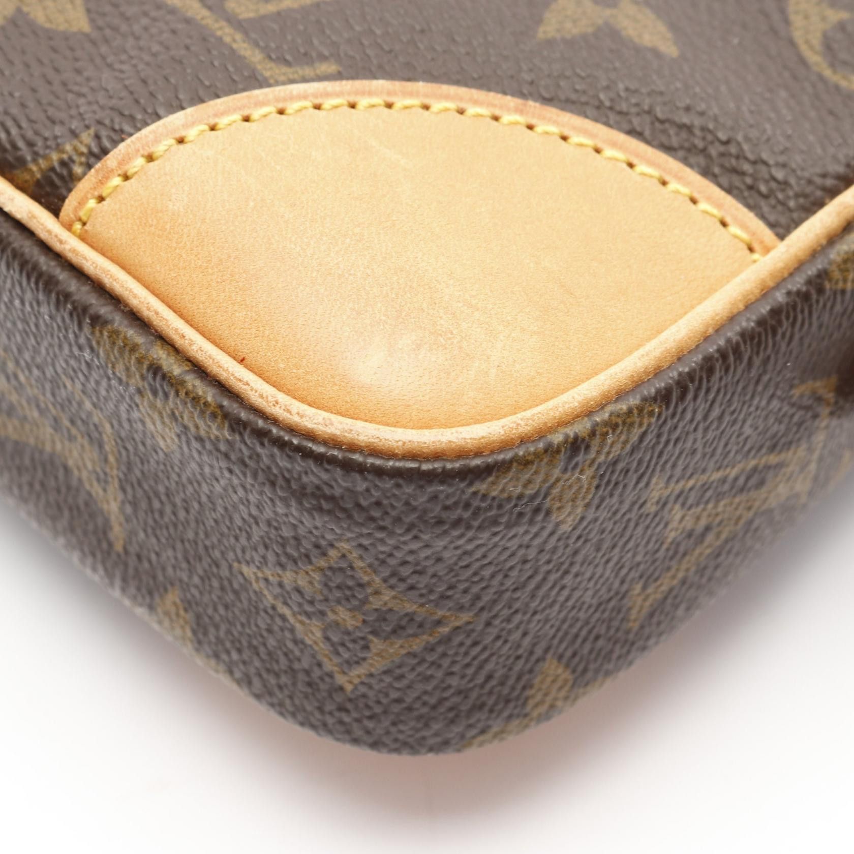 Louis Vuitton Louis Vuitton Louis Vuitton Marli Dragonne Monogram Clutch Bag Canvas Clutch Bag M51825 Size ONE SIZE - 8 Thumbnail