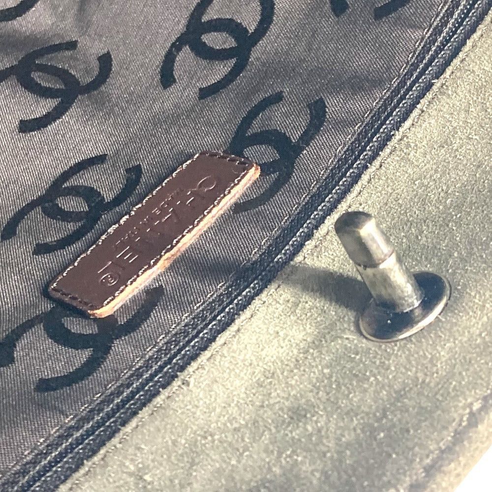 Chanel Chanel Cc Coma Mark Matelasse Shawl Briefcase Tote Bag Turn Lock Shoulder Leather/Suede Women Green Size ONE SIZE - 13 Thumbnail