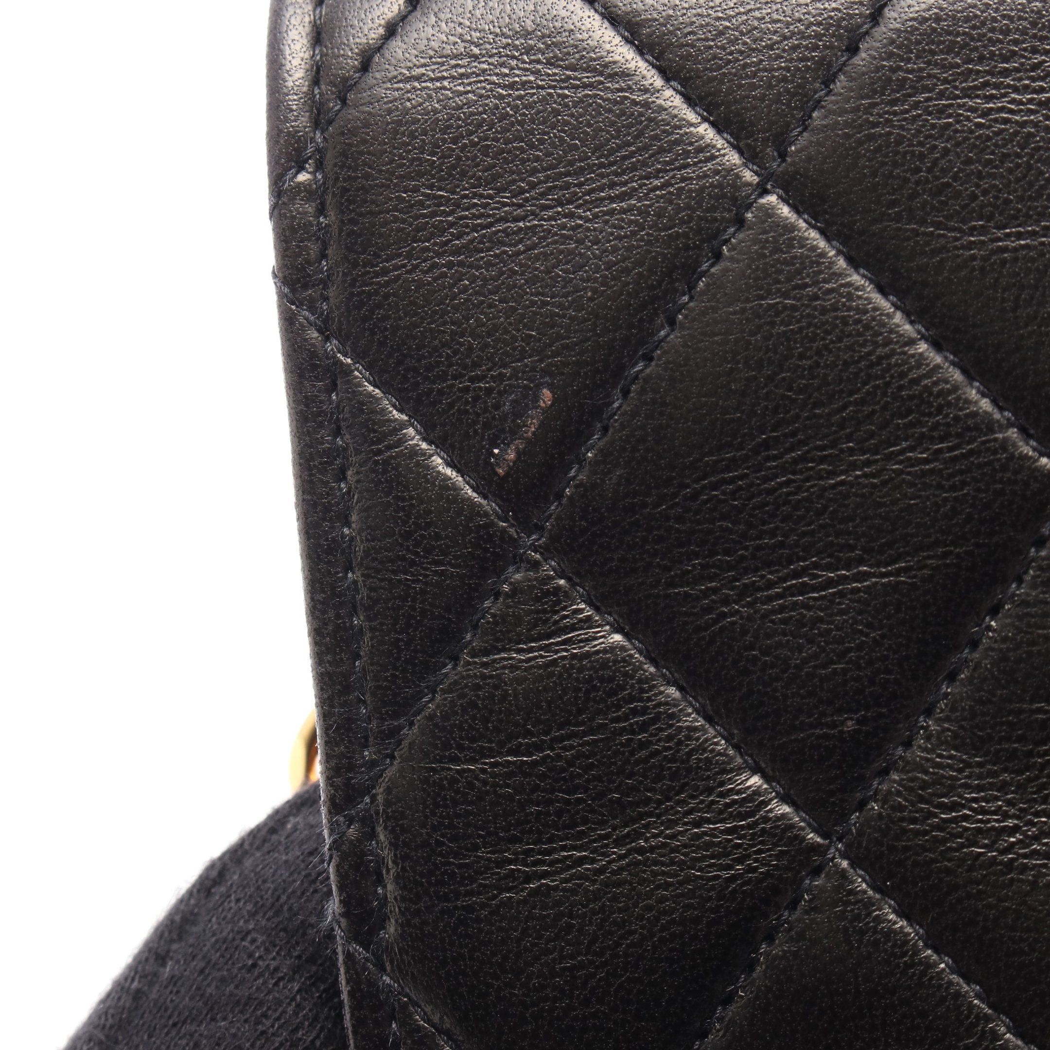 Chanel Chanel Matelasse Chain Shoulder Bag Lambskin Black Gold Hardware Size ONE SIZE - 6 Thumbnail