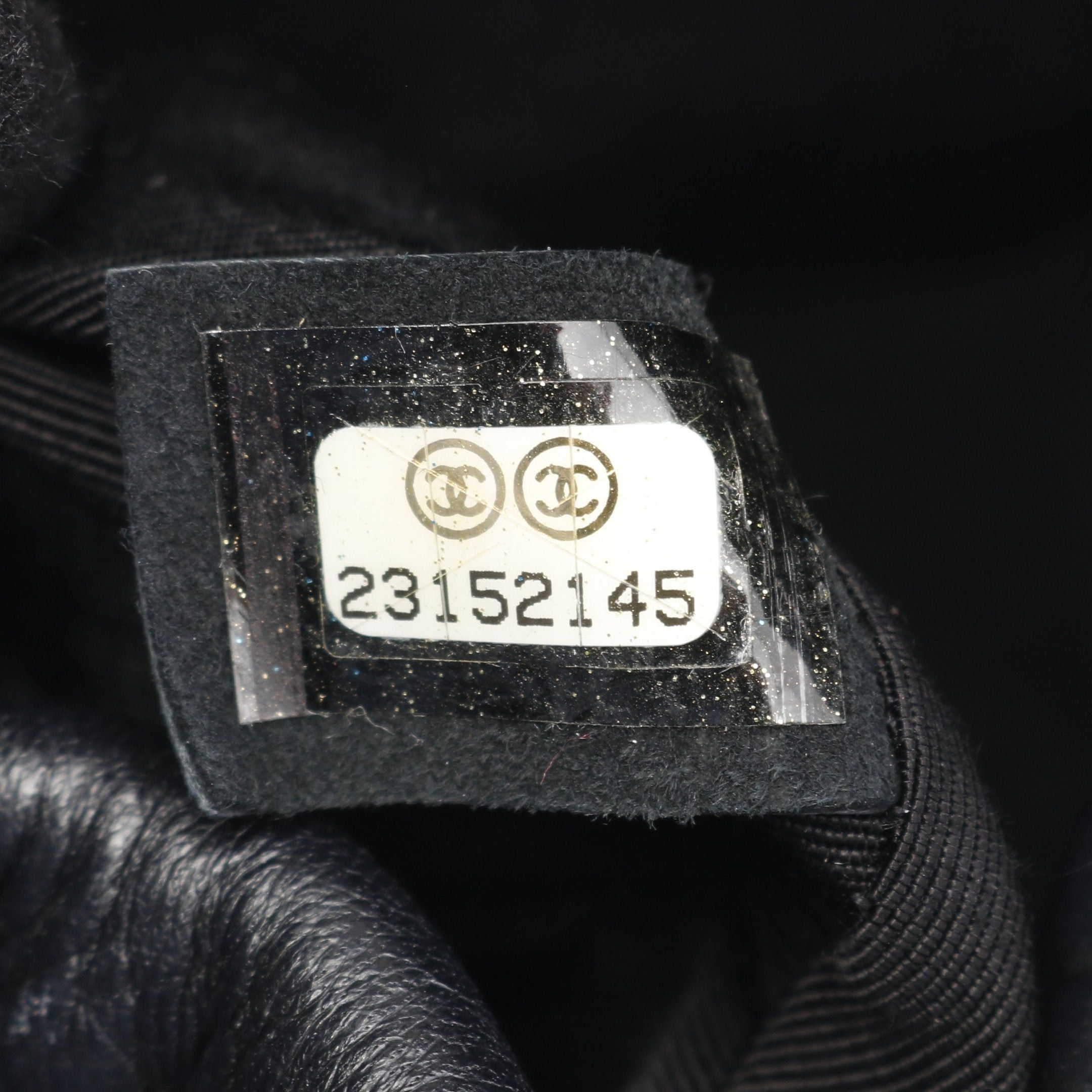 Chanel Chanel Chevron V-Stitch Drawstring Handbag Leather Black Silver Hardware Size ONE SIZE - 5 Thumbnail