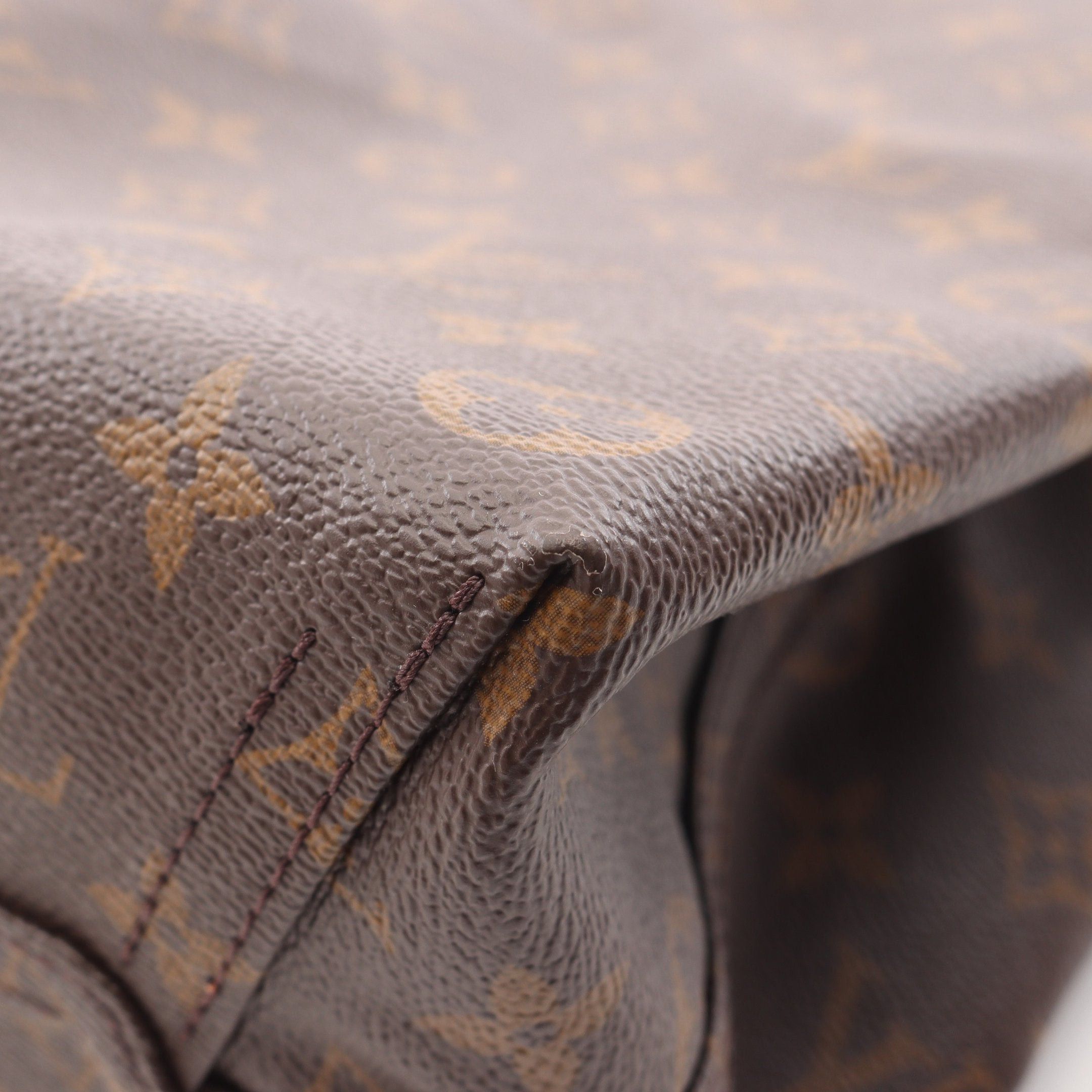 Louis Vuitton Louis Vuitton Atlantis Gm Monogram Handbag Leather Brown Size ONE SIZE - 6 Thumbnail
