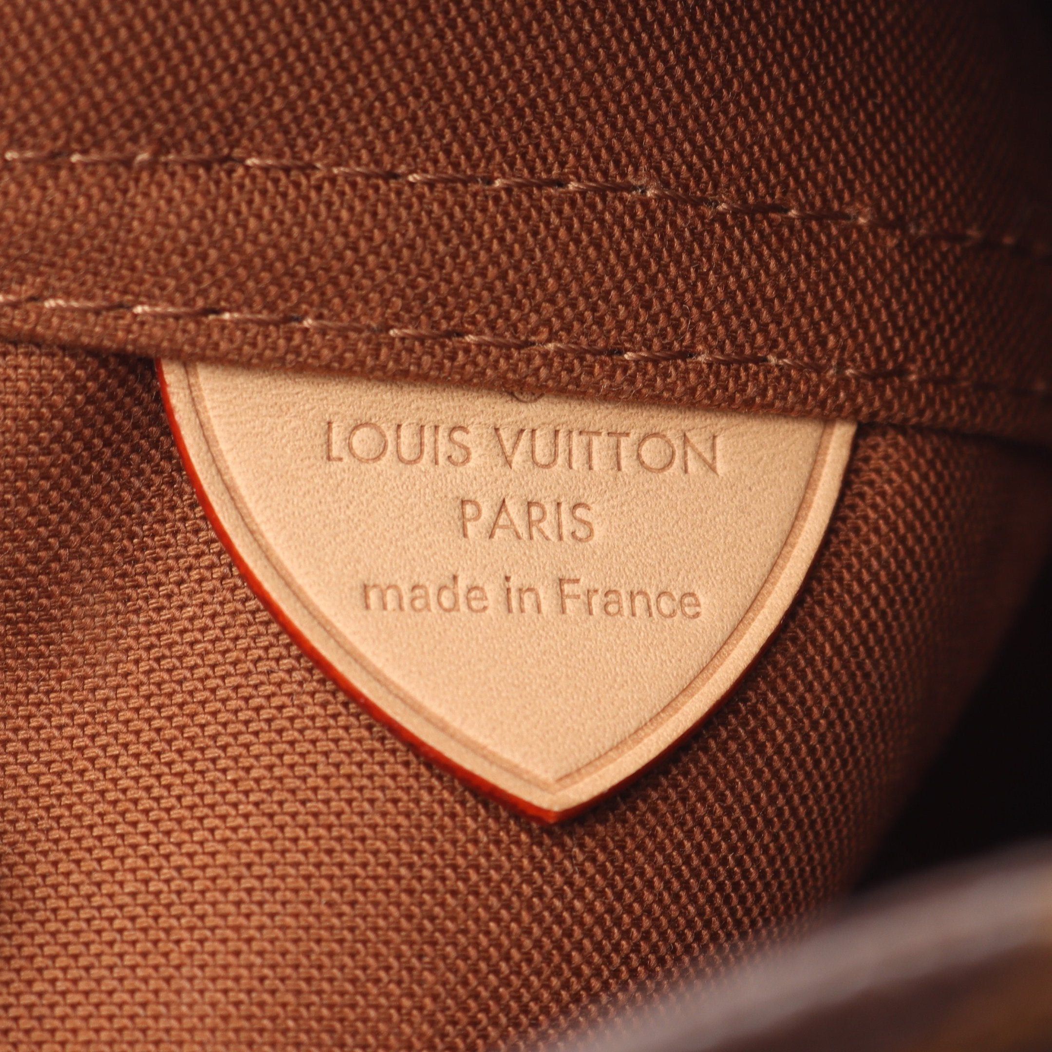 Louis Vuitton Louis Vuitton Atlantis Gm Monogram Handbag Leather Brown Size ONE SIZE - 4 Thumbnail