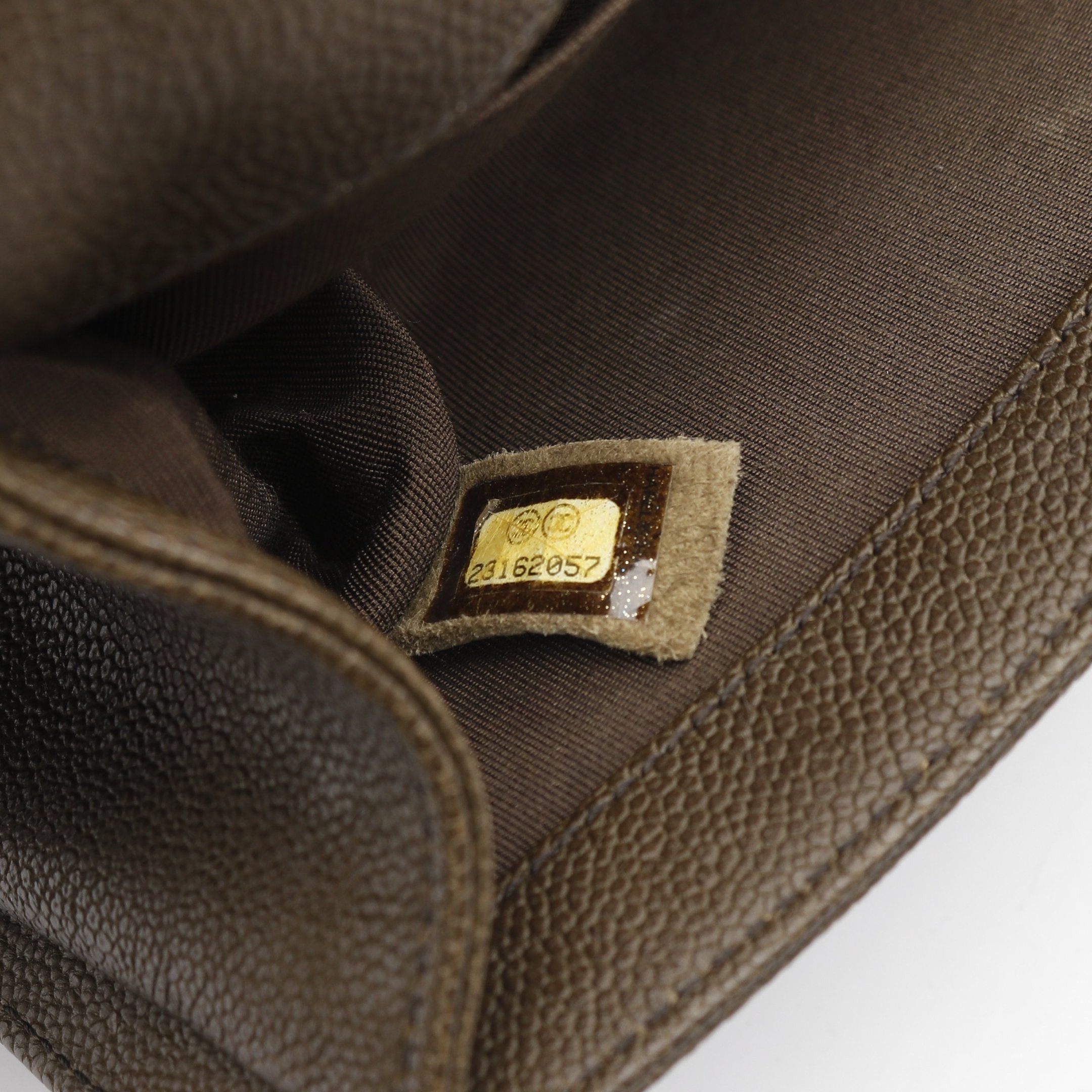 Chanel Chanel Boy Chanel Chain Shoulder Bag Caviar Skin Khaki Brown Antique Silver Hardware Size ONE SIZE - 5 Thumbnail