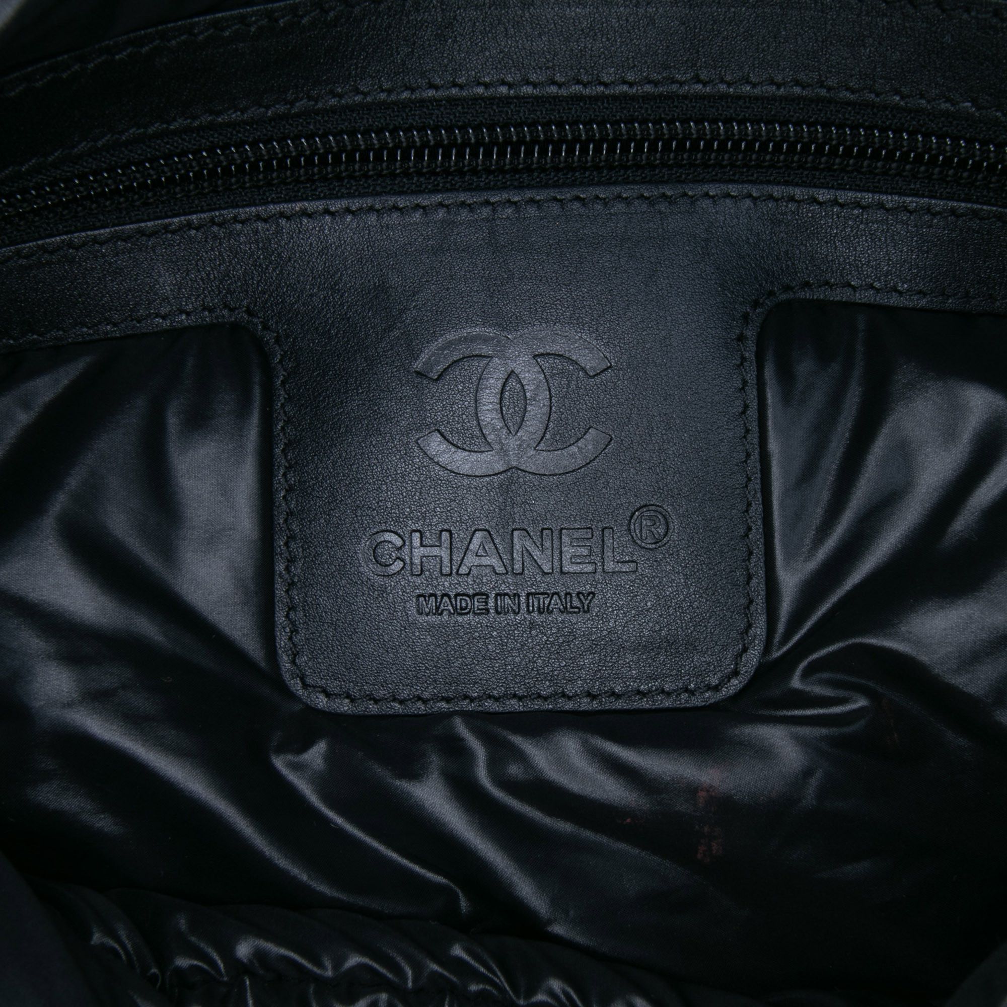 Chanel Chanel Small Quilted Nylon Coco Cocoon Tote Size ONE SIZE - 5 Thumbnail