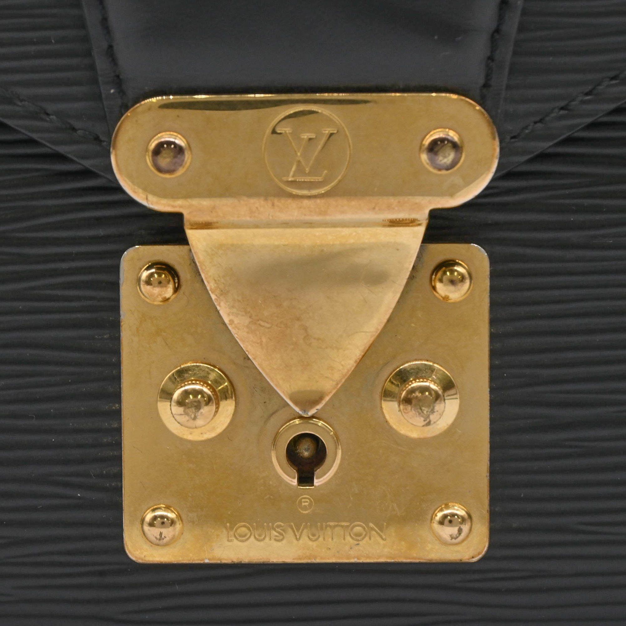 Louis Vuitton Louis Vuitton Serie Dragonne clutch Size ONE SIZE - 8 Thumbnail