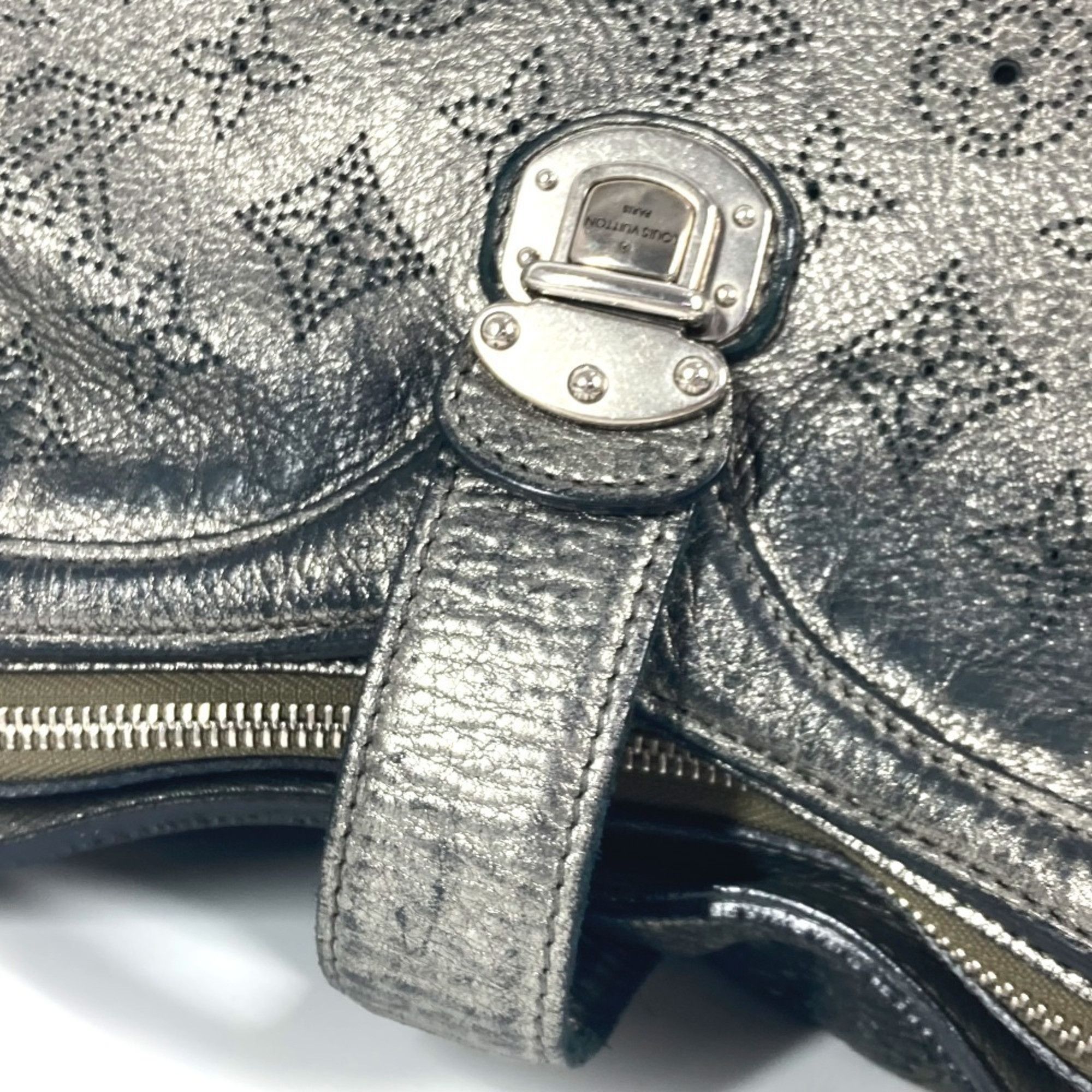 Louis Vuitton Louis Vuitton Mahina shoulder Size ONE SIZE - 9 Thumbnail