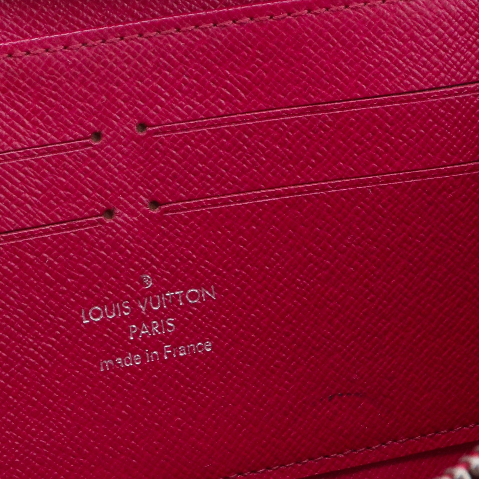 Louis Vuitton LOUIS VUITTON - Louis Vuitton Zippy wallet in fuchsia epi leather Size ONE SIZE - 7 Thumbnail
