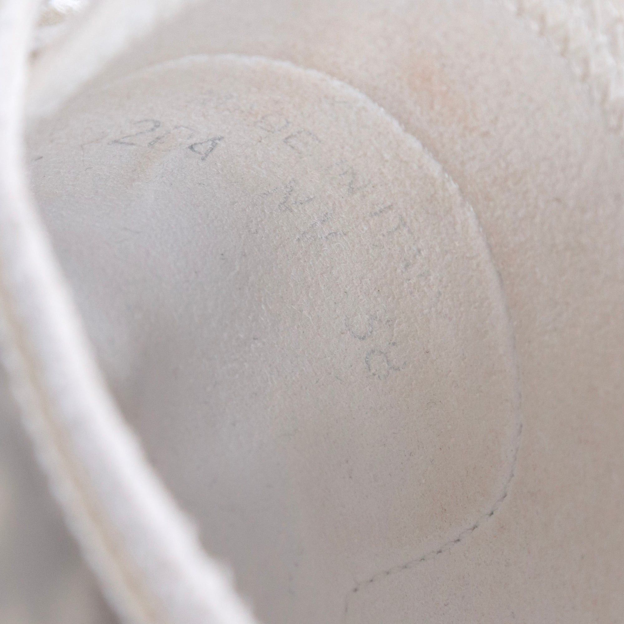 Dior DIOR - B23 Dior sneakers in white and black oblique canvas (T38) Size US 7 / IT 37 - 6 Thumbnail
