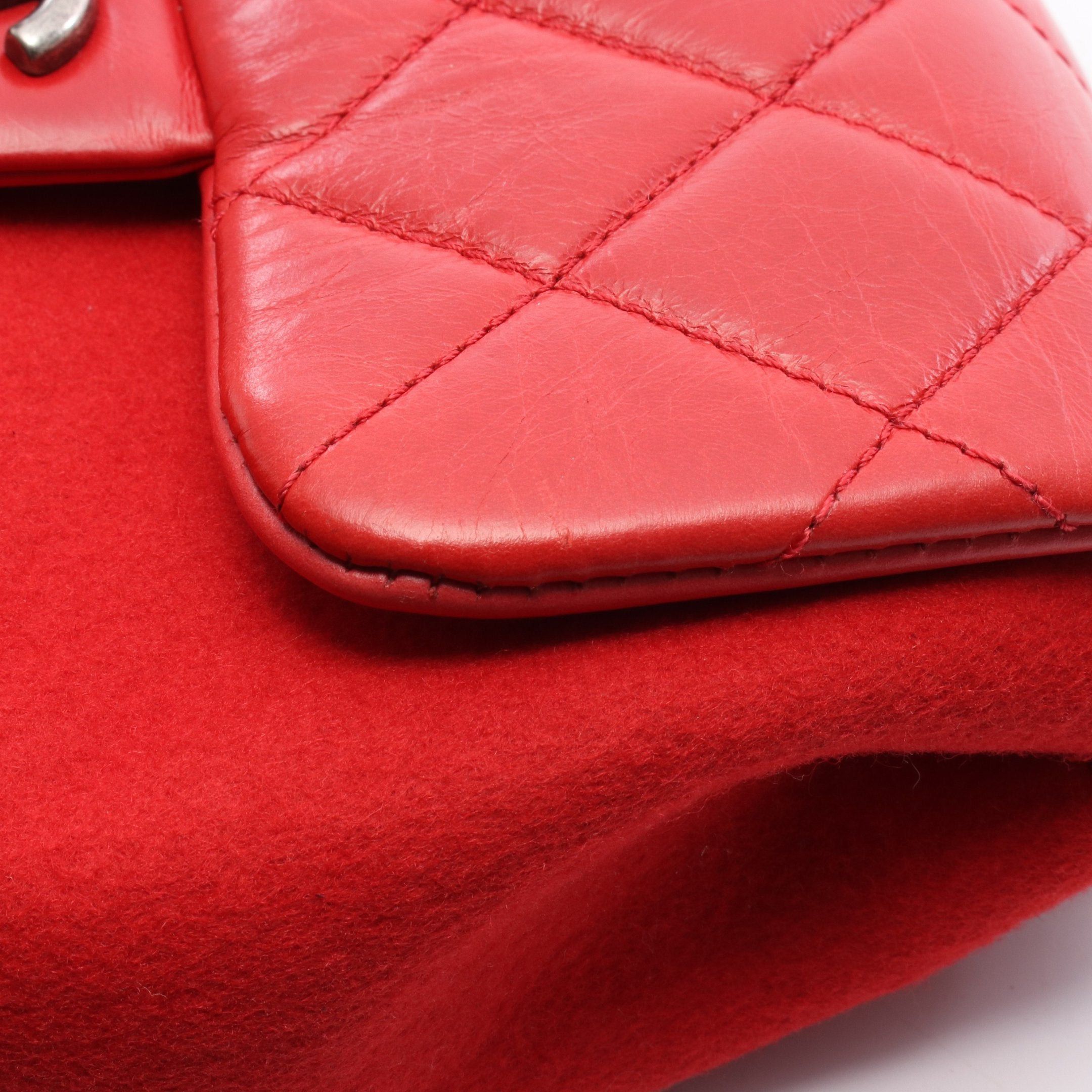 Chanel Chanel Matelasse Chain Shoulder Bag Leather Feutre Red Antique Silver Hardware Size ONE SIZE - 7 Thumbnail