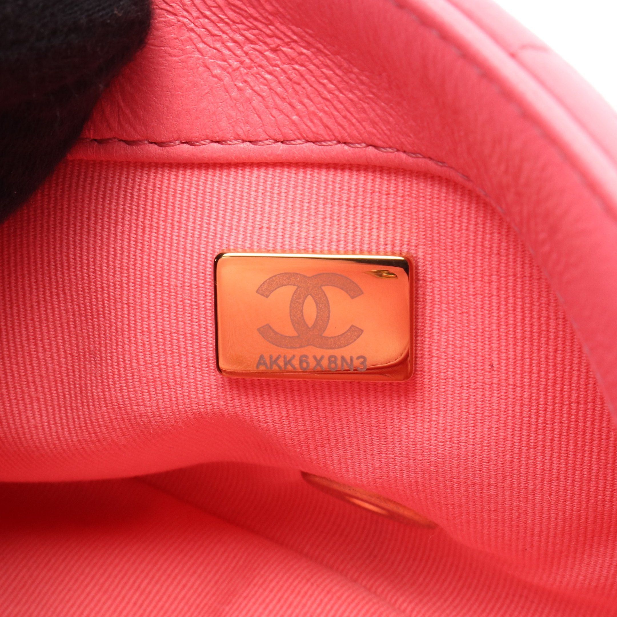 Chanel Chanel Matelasse Chain Shoulder Bag Leather Pink Gold Hardware Size ONE SIZE - 5 Thumbnail
