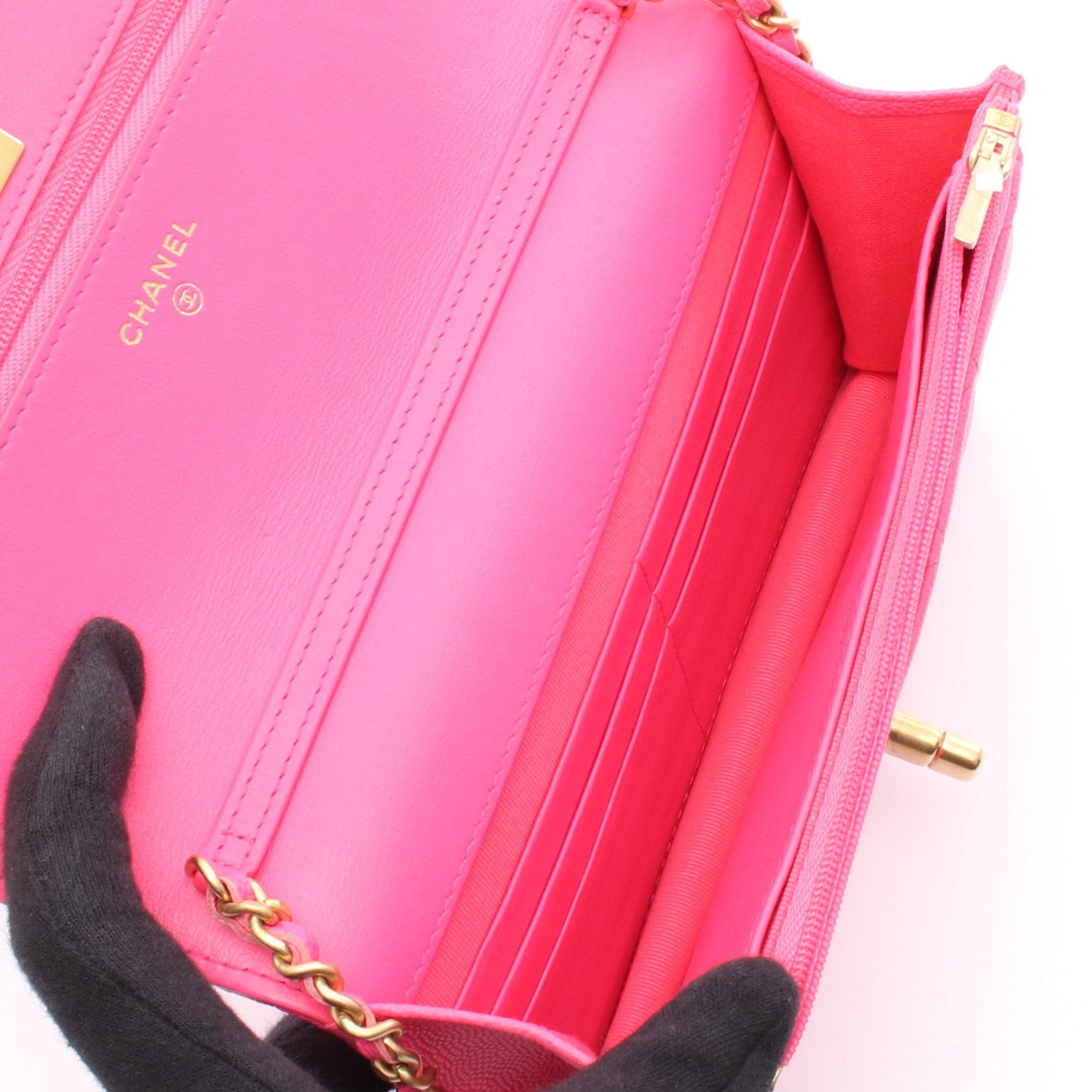 Chanel Chanel Matelasse Chain Wallet Caviar Skin Pink Gold Hardware Size ONE SIZE - 3 Thumbnail