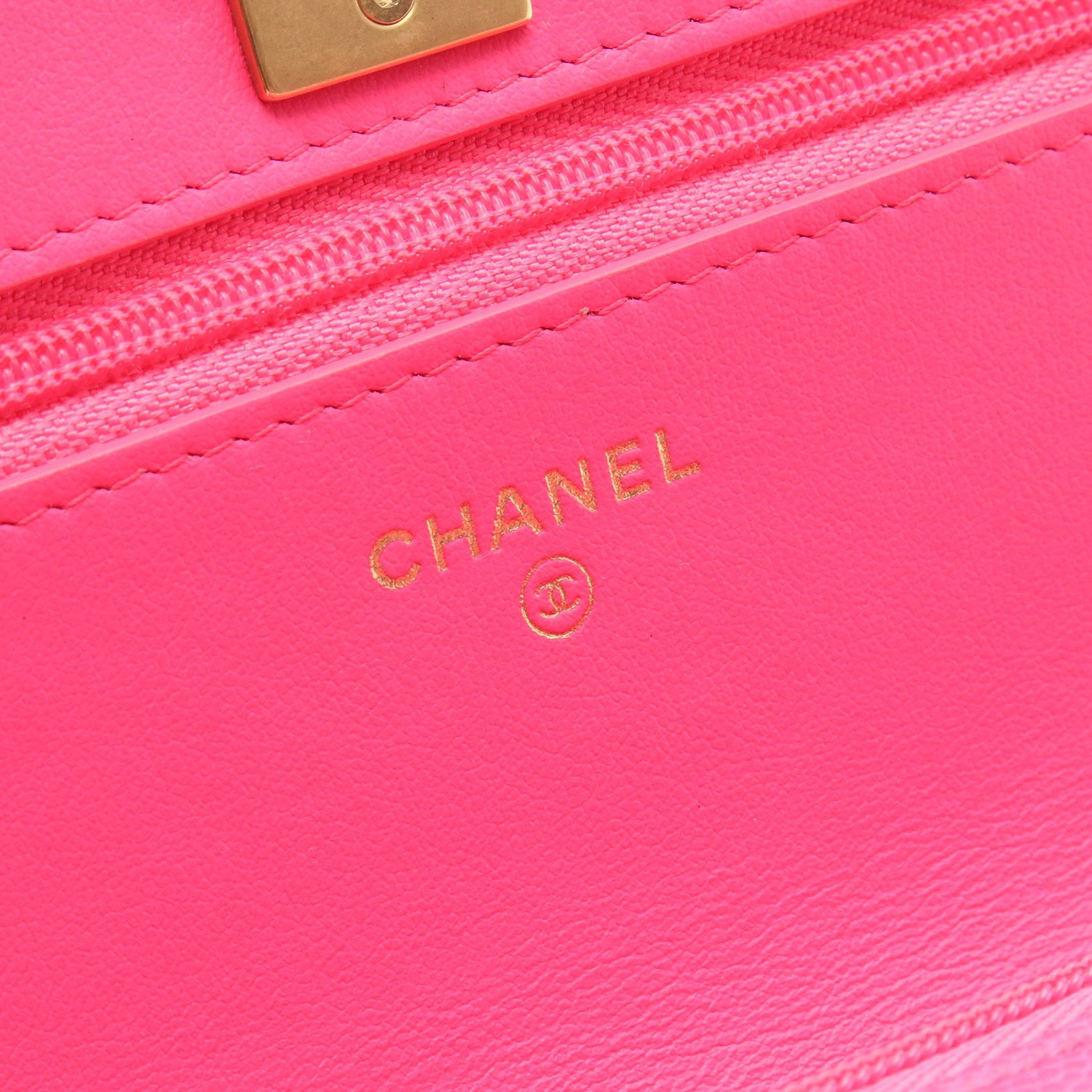 Chanel Chanel Matelasse Chain Wallet Caviar Skin Pink Gold Hardware Size ONE SIZE - 4 Thumbnail