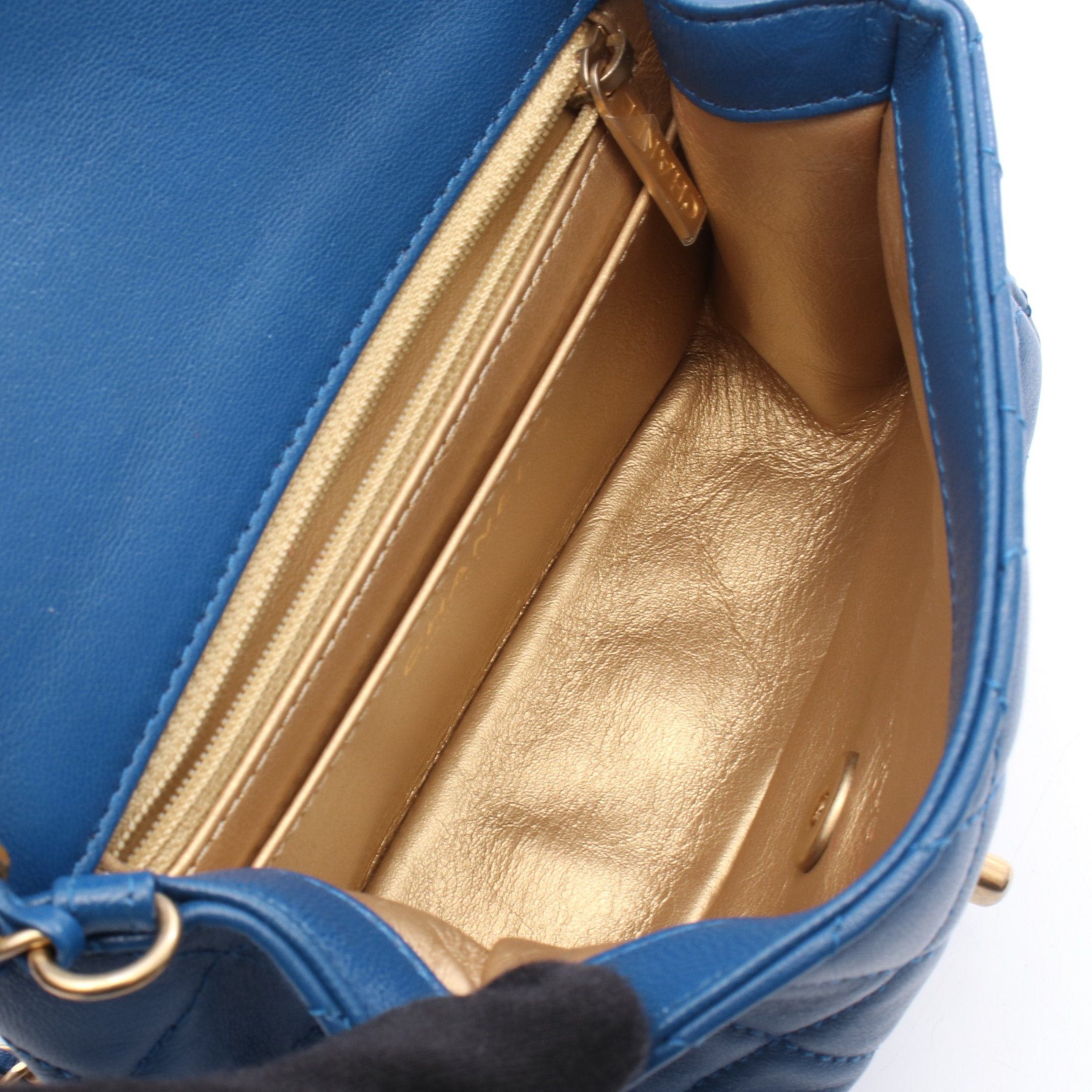 Chanel Chanel Chain Shoulder Bag Leather Blue Gold Hardware Size ONE SIZE - 3 Thumbnail