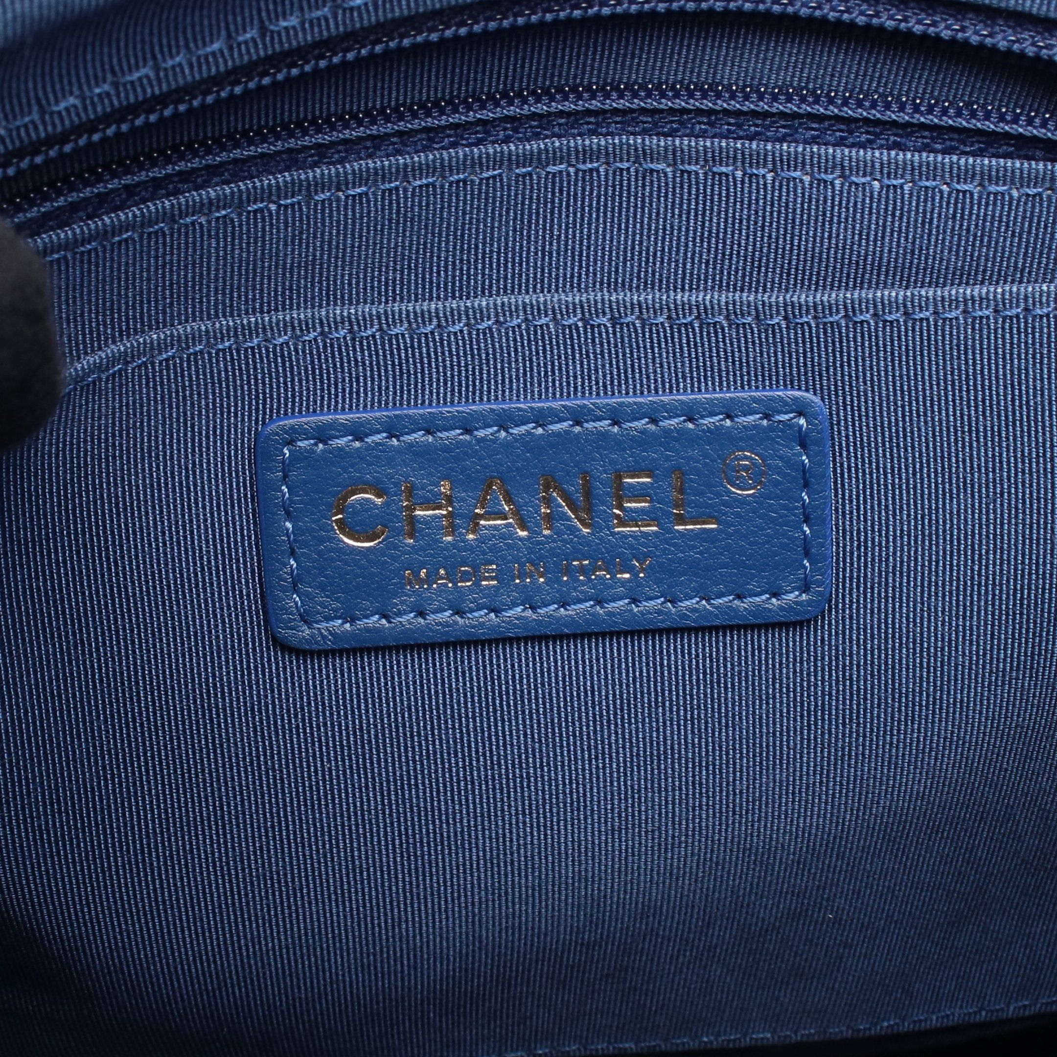Chanel Chanel Matelasse Backpack Rucksack Lambskin Blue Gold Hardware Size ONE SIZE - 4 Thumbnail