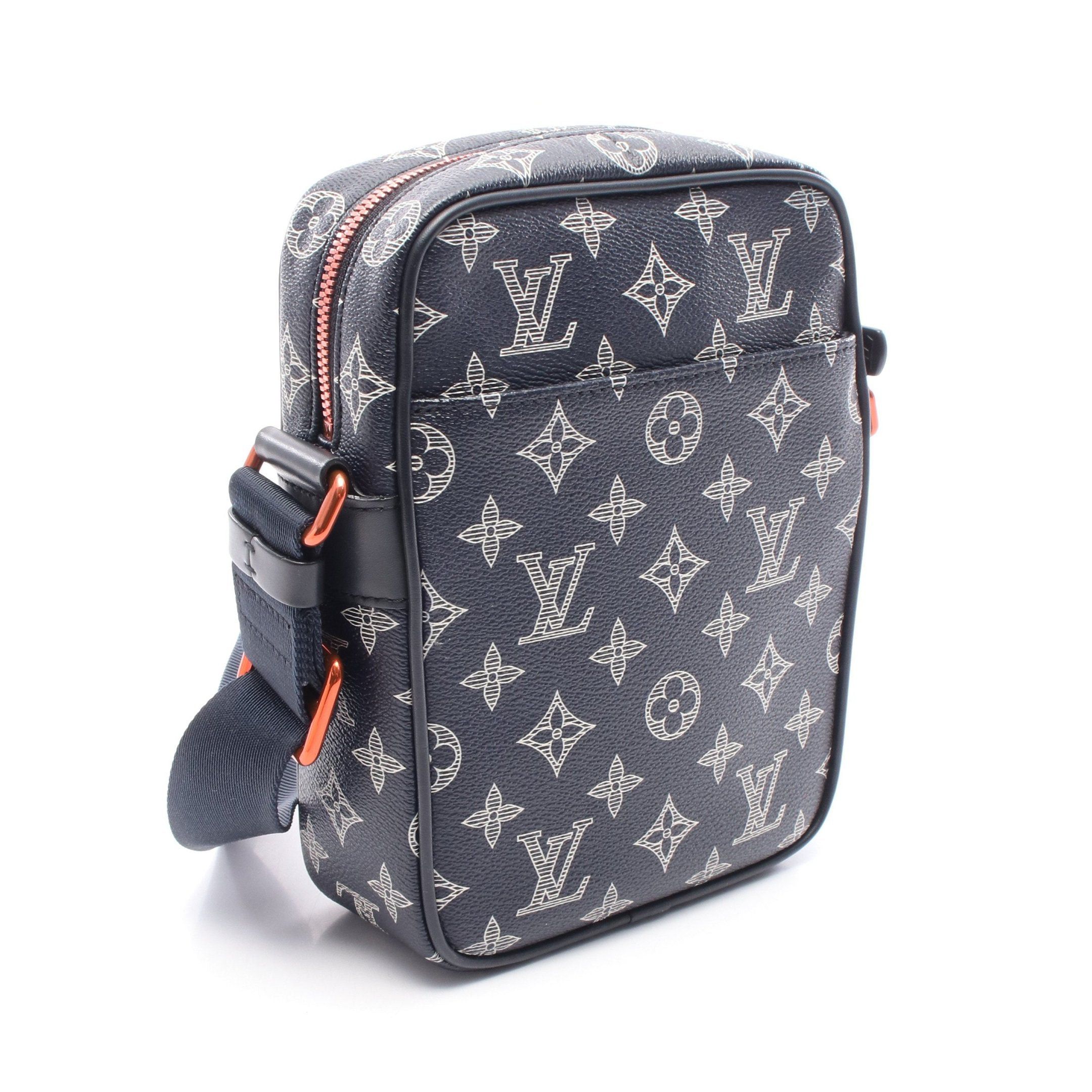 Louis Vuitton Louis Vuitton Danube Pm Monogram Ink Upside Down Shoulder Bag Leather Navy Red White Size ONE SIZE - 2 Thumbnail