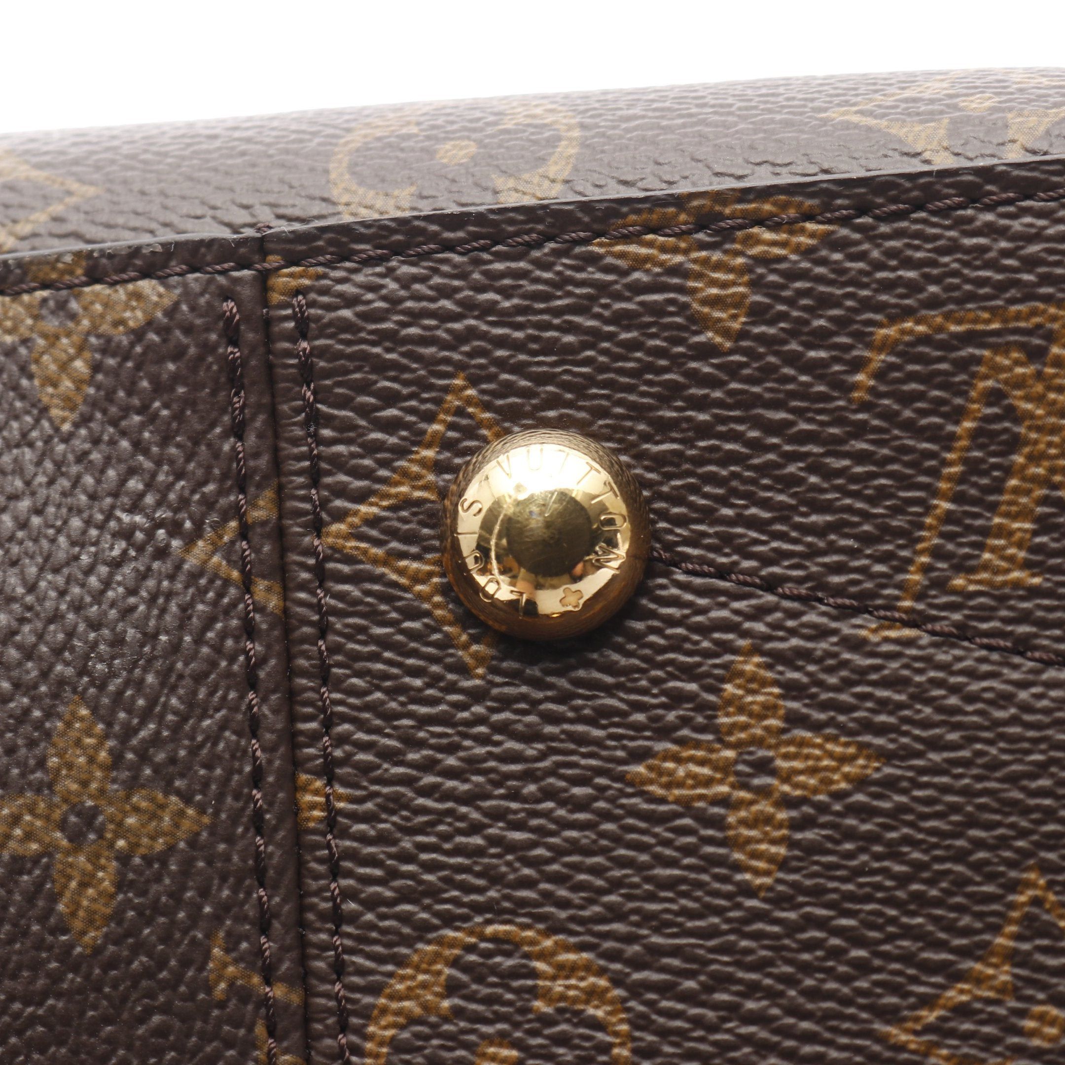Louis Vuitton Louis Vuitton Soufflot Mm Monogram Handbag Leather Brown Size ONE SIZE - 8 Thumbnail