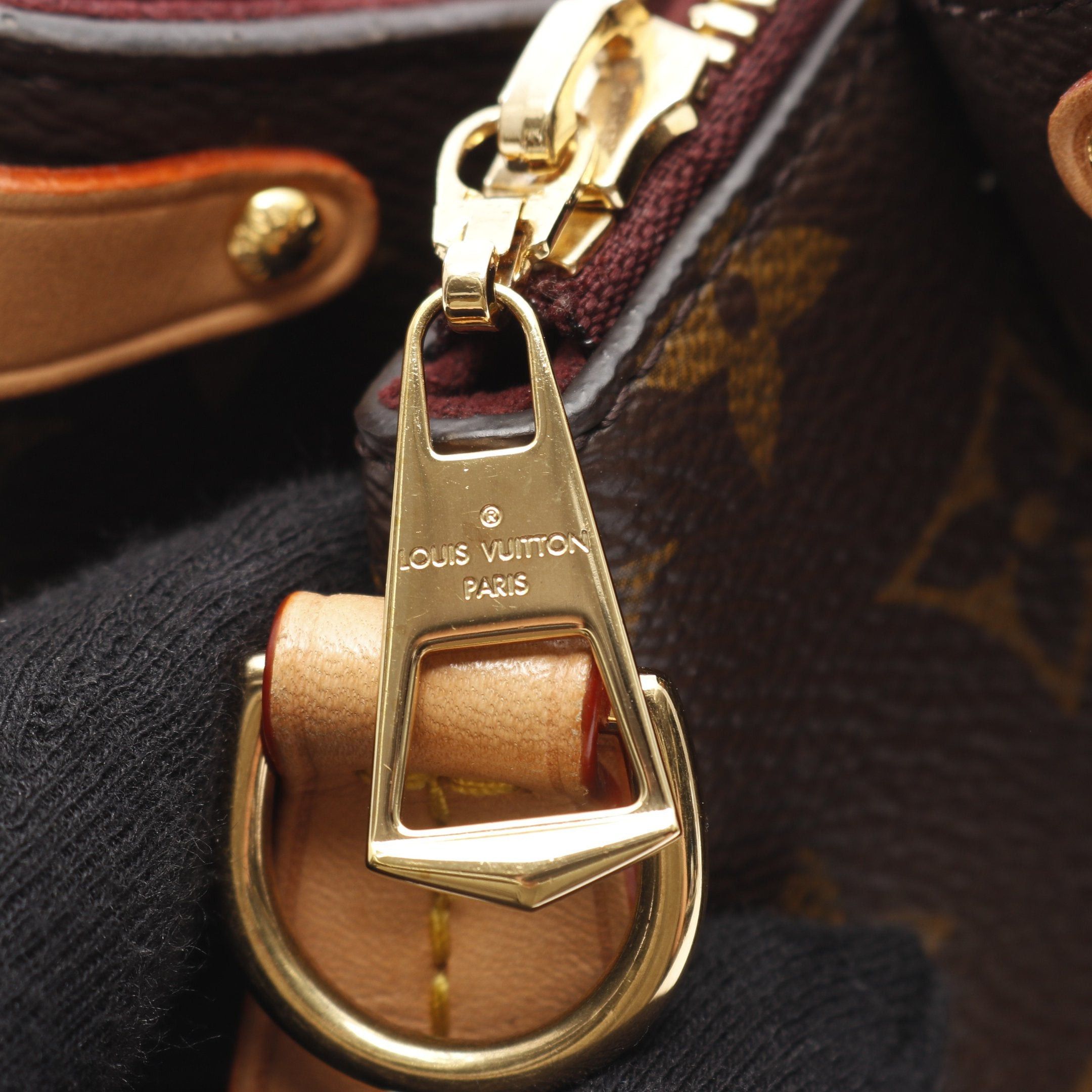 Louis Vuitton Louis Vuitton Soufflot Mm Monogram Handbag Leather Brown Size ONE SIZE - 6 Thumbnail