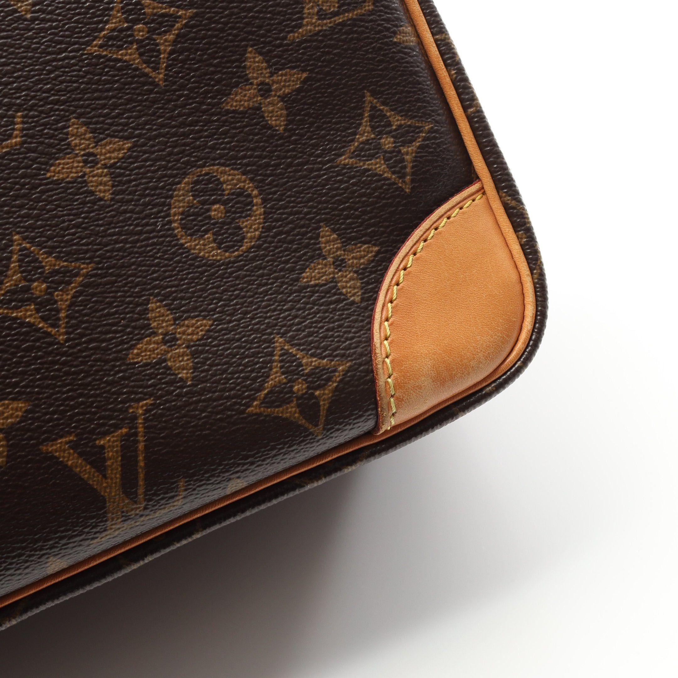 Louis Vuitton Louis Vuitton Nil Monogram Shoulder Bag Leather Brown Size ONE SIZE - 8 Thumbnail